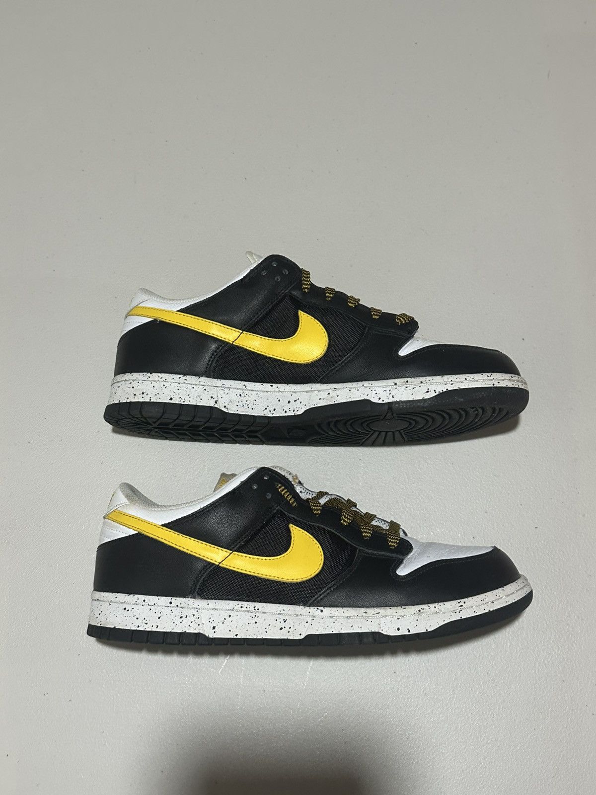 Nike Nike Dunk Low CL Varsity Maize Size US 10 / EU 43 - 2 Thumbnail