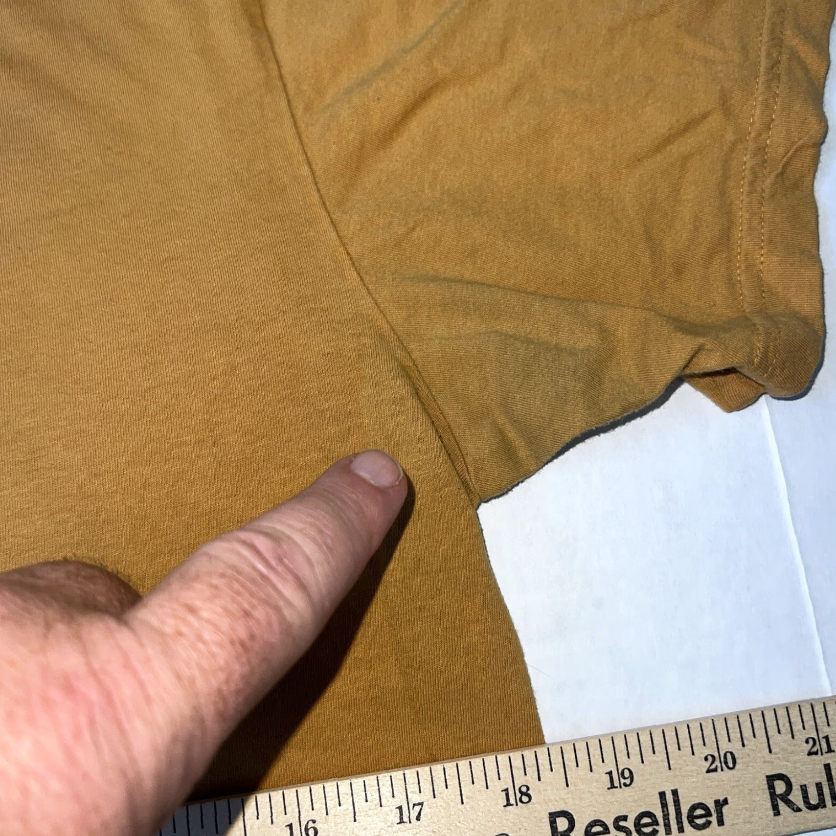 Patagonia VINTAGE Patagonia Shirt Adult Small Yellow Logo Surf With Mountains Sunset Graphic Print Crew Neck Short Sleeve Size US S / EU 44-46 / 1 - 4 Thumbnail