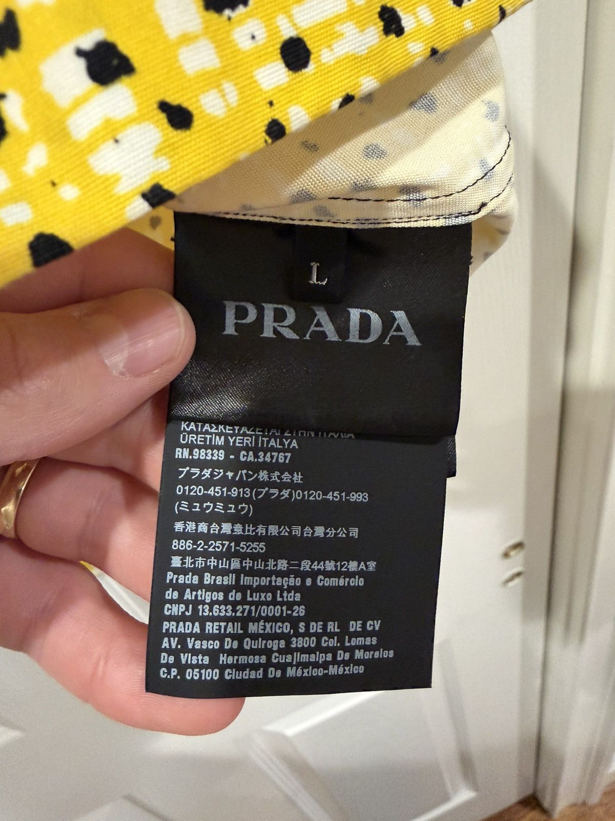 Prada Prada Double Match Banana Poplin Shirt Size Large Size US L / EU 52-54 / 3 - 4 Thumbnail
