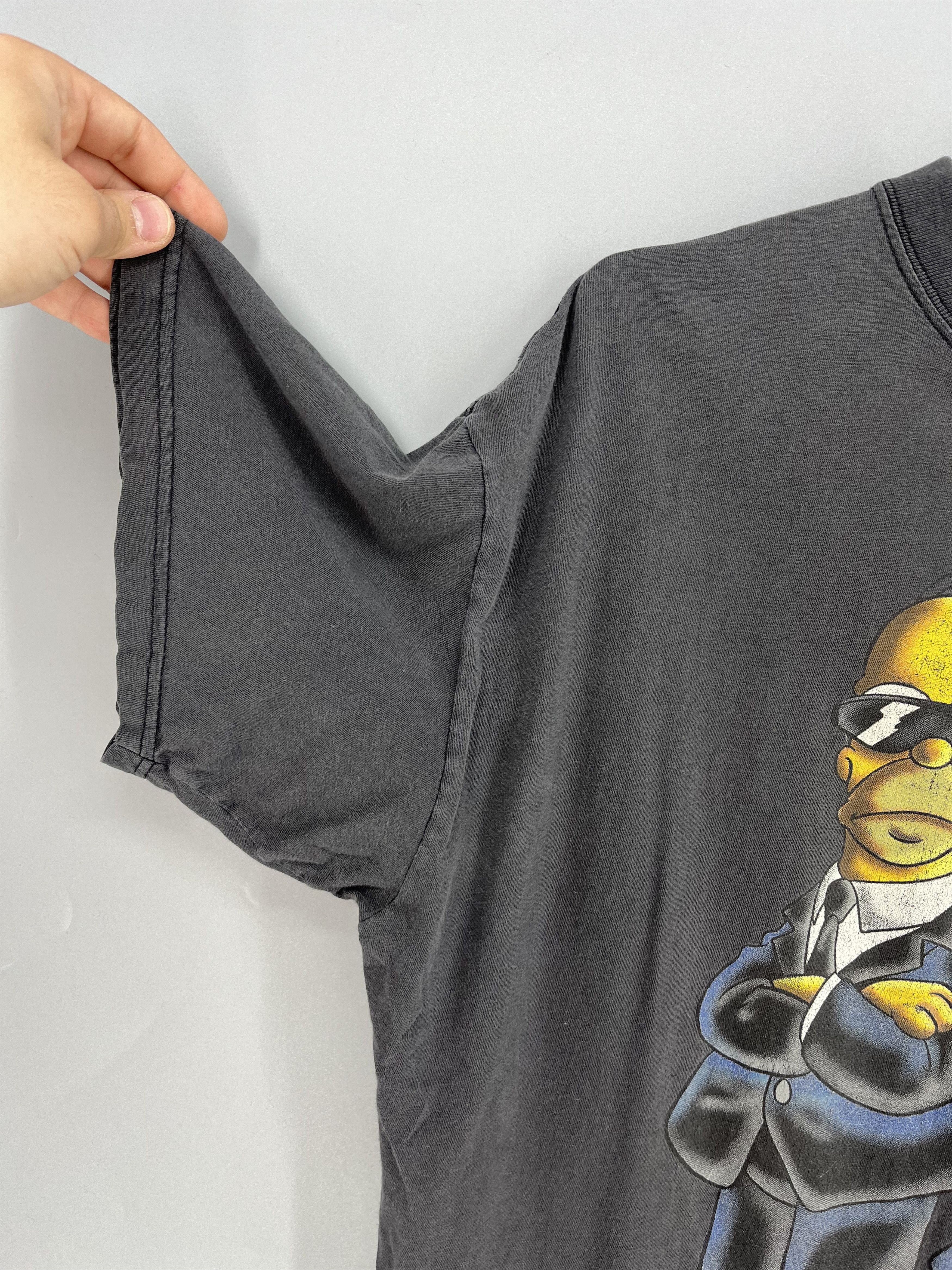 Vintage Vintage 2000 The Simpsons MIB Parody Tee (XL) Size US XL / EU 56 / 4 - 7 Thumbnail