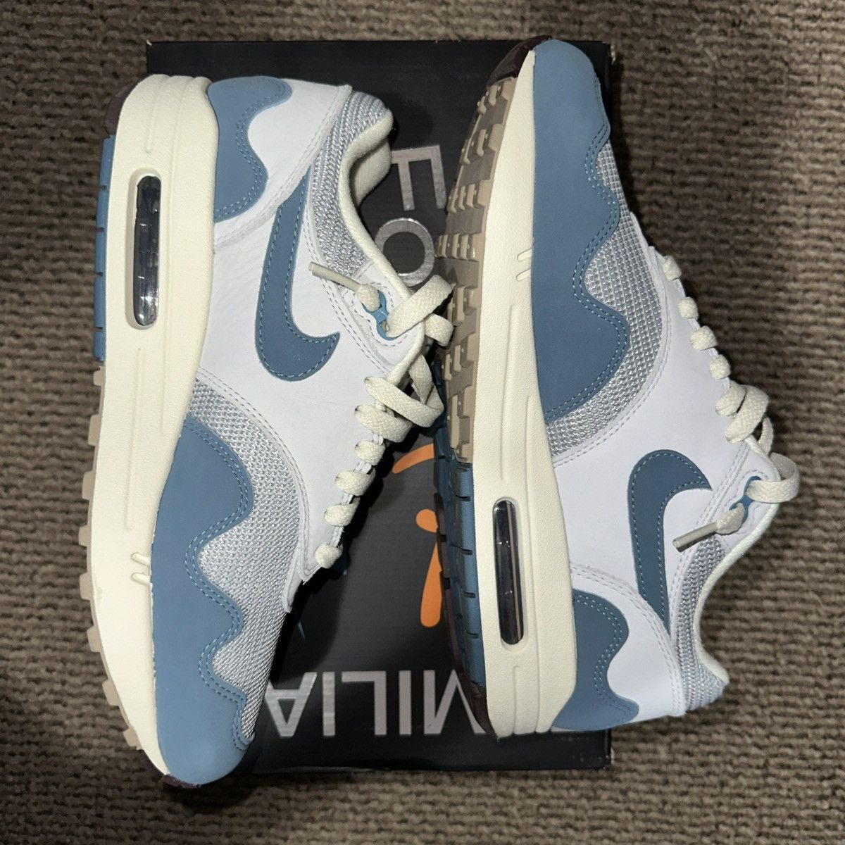 Nike × Patta Nike Air Max 1 Patta Waves Noise Aqua Size US 6.5 / EU 39-40 - 1 Thumbnail