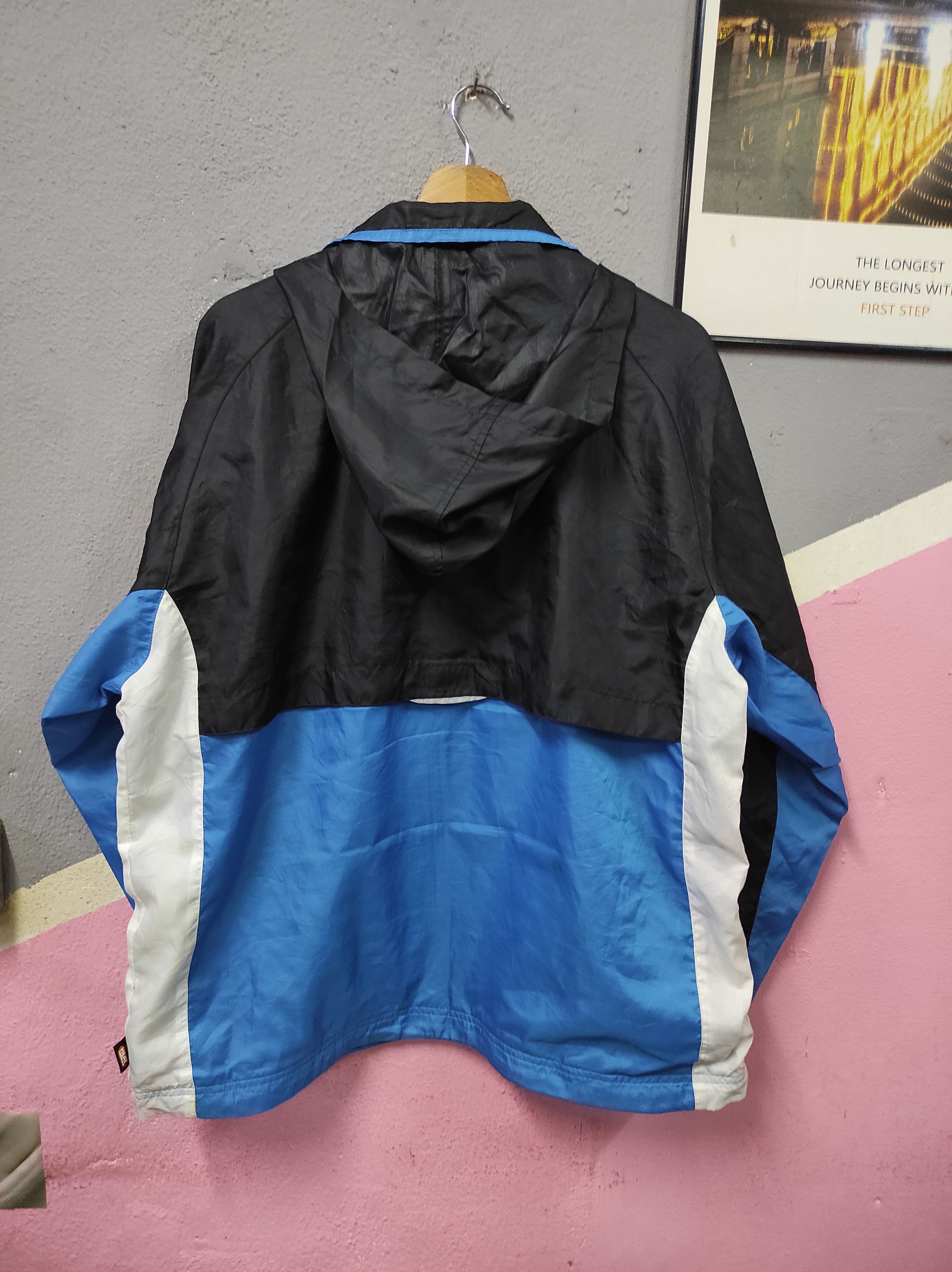 Japanese Brand YONEX HEAT MULTICOLOUR LIGHT JACKET HOODED Size US L / EU 52-54 / 3 - 7 Thumbnail