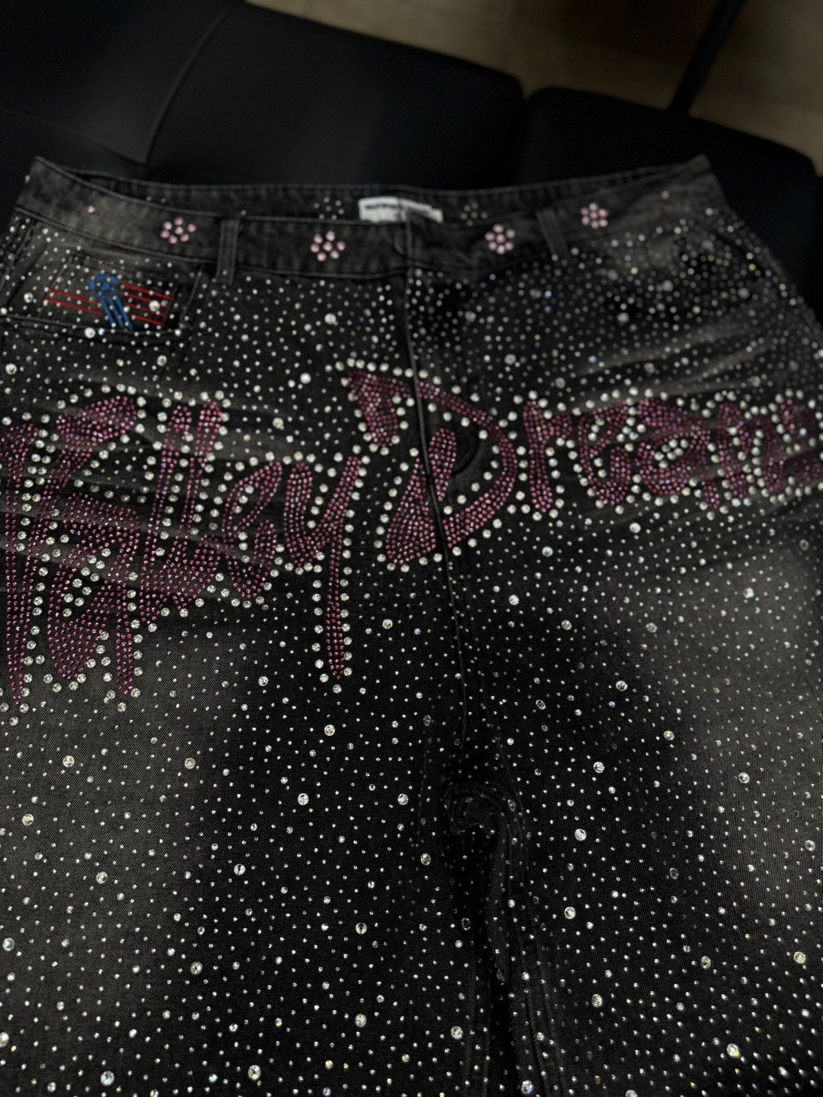 Vale Vale Valley Dreams Rhinestone Shorts Size 40 Size US 40 / EU 56 - 4 Thumbnail