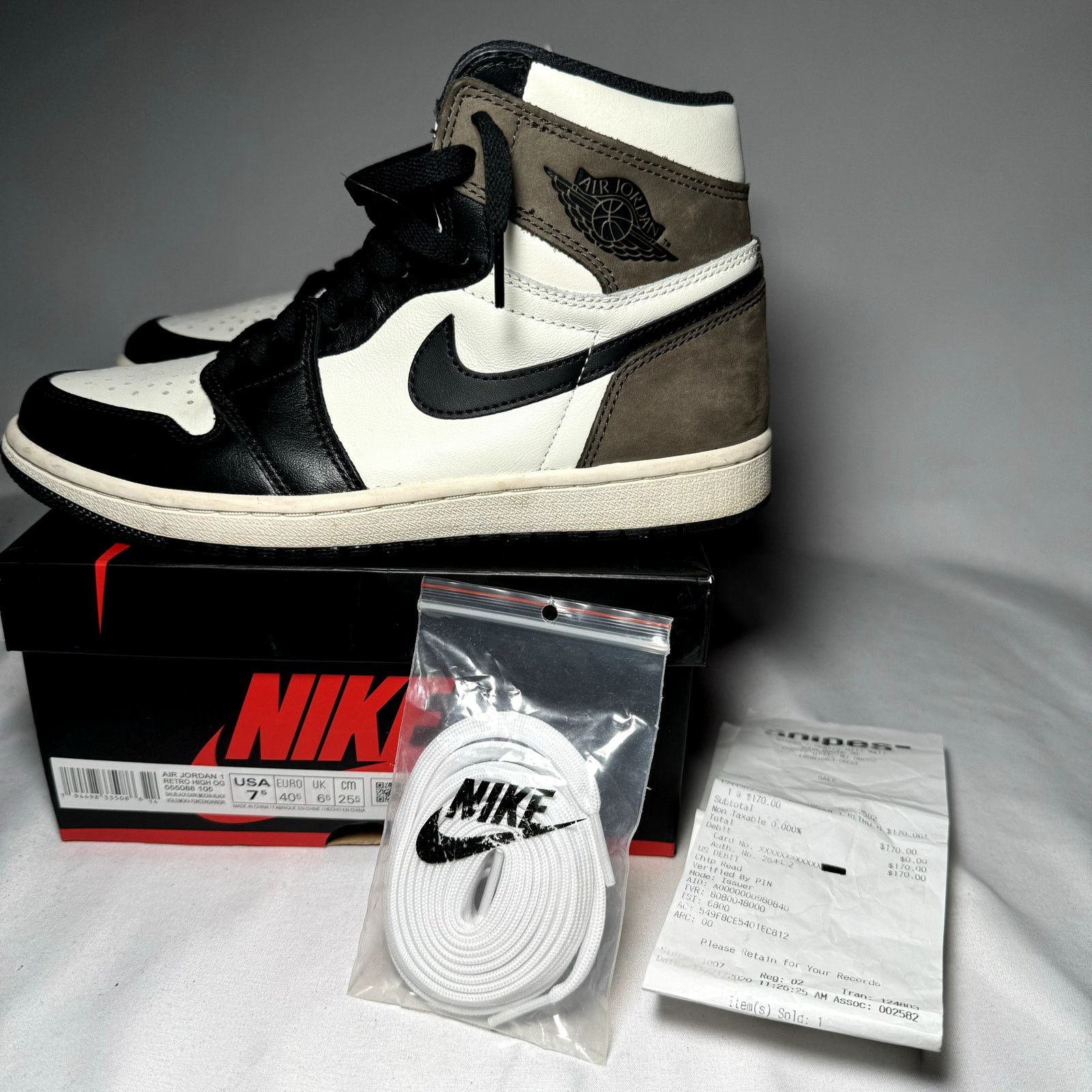 Jordan Brand × Nike Size 7.5 - Air Jordan 1 Retro High OG Dark Mocha Men's Shoes Size US 7.5 / EU 40-41 - 8 Thumbnail