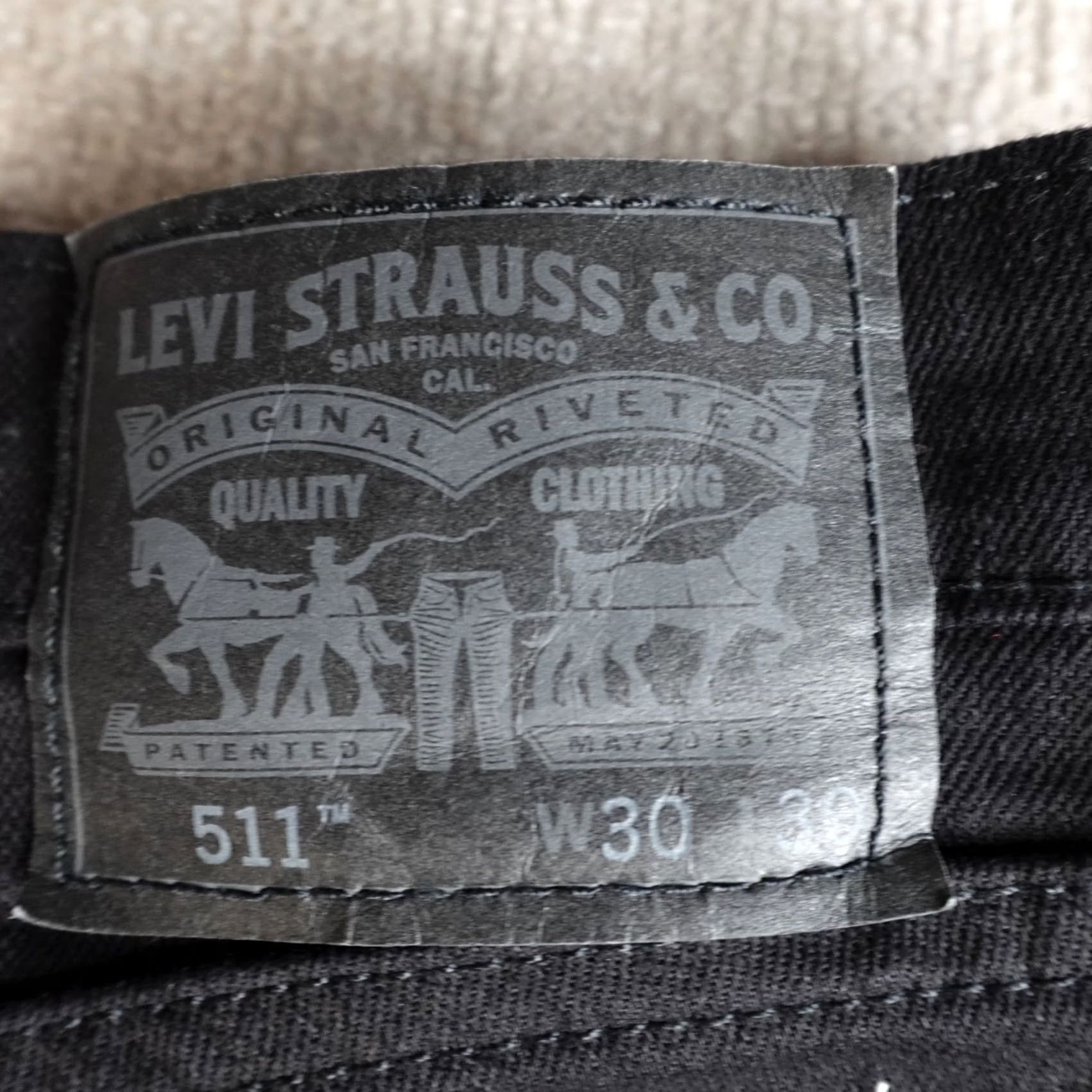 Levi's Levi's 511 Jeans 30 x 29 Black Solid NEW Denim 5-Pocket Straight Stretch Men Regular Jeans Size US 30 / EU 46 - 7 Thumbnail