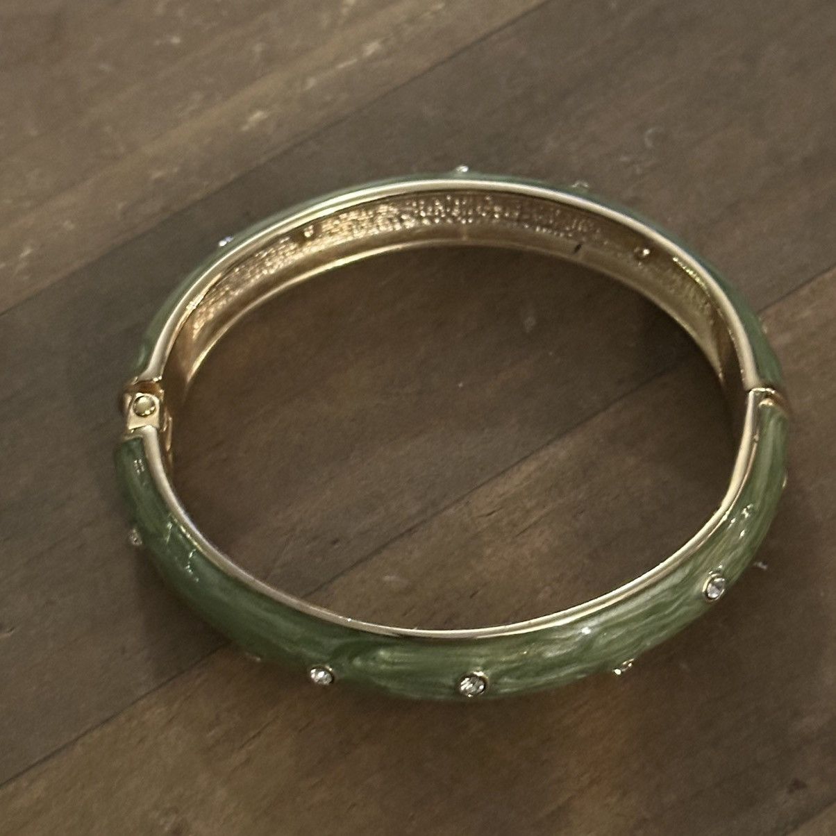 Other Olive green enamel rhinestone hinged bracelet Size ONE SIZE - 8 Thumbnail