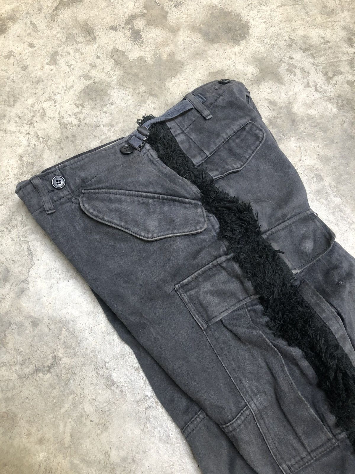 Japanese Brand × Maison MIHARA YASUHIRO Mihara Yasuhiro Fur Cargo pant Size US 32 / EU 48 - 16 Thumbnail
