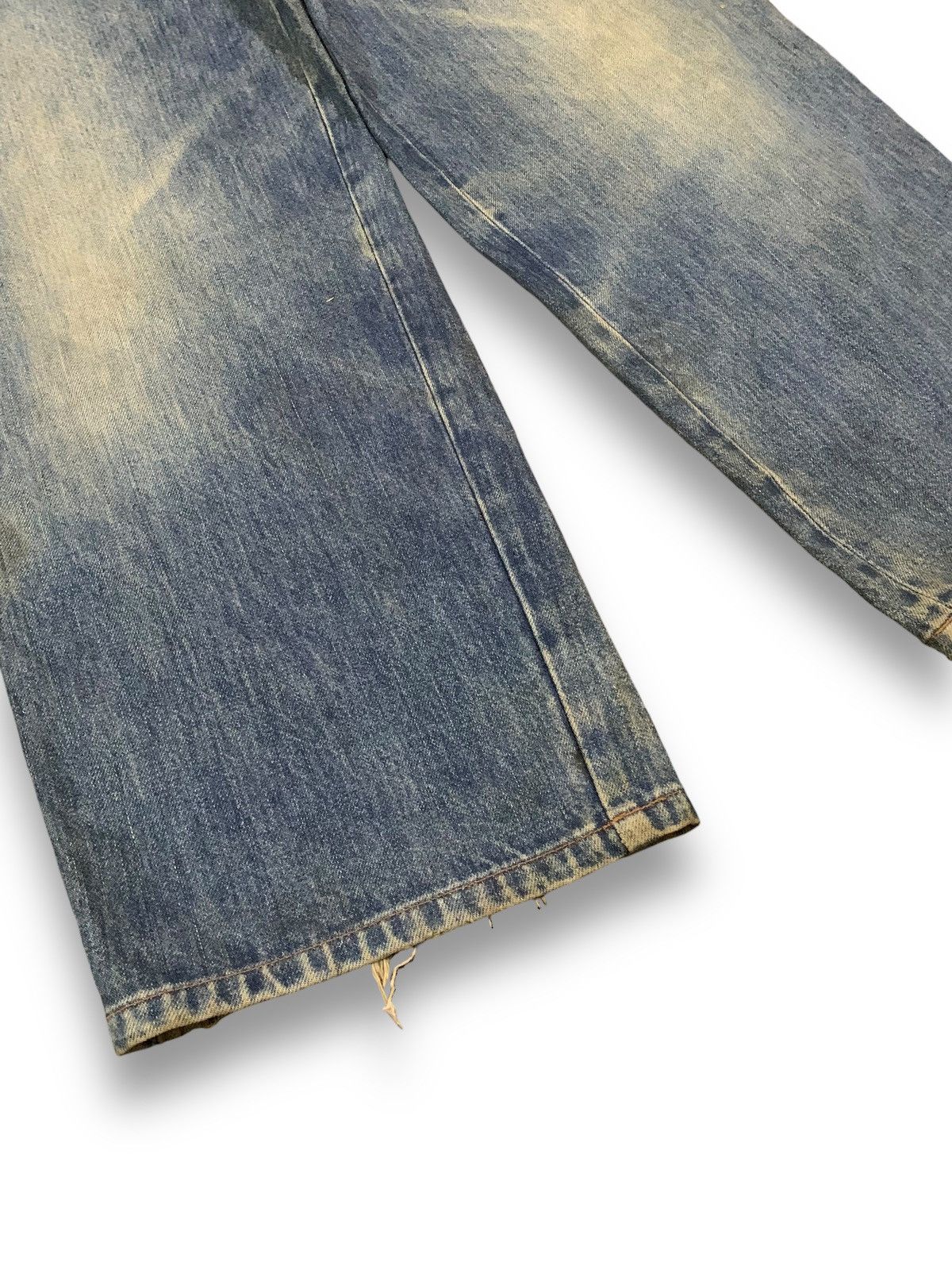 Valentino Vintage Mario Valentino Mud Washed Baggy Distressed Jeans Size US 32 / EU 48 - 7 Thumbnail