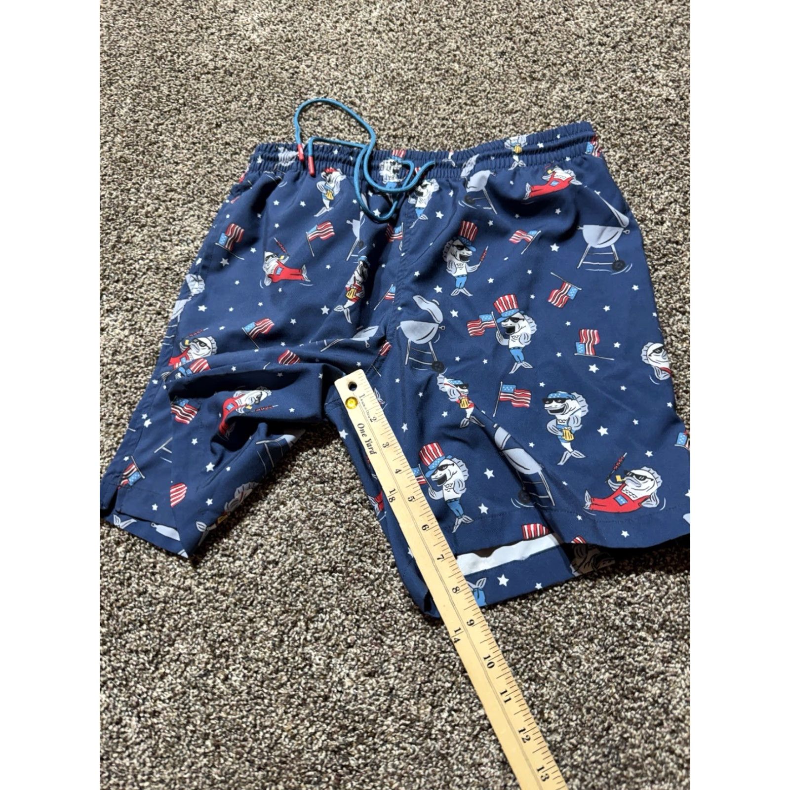 Vintage RSVLTS The Roosevelts Shorts Men Small American Flag Lightweight Party Blue 90s Athletic Inseam 7in Polyester Regular Navy Blue RSVLTS Mens Shorts Size US 29 - 5 Thumbnail
