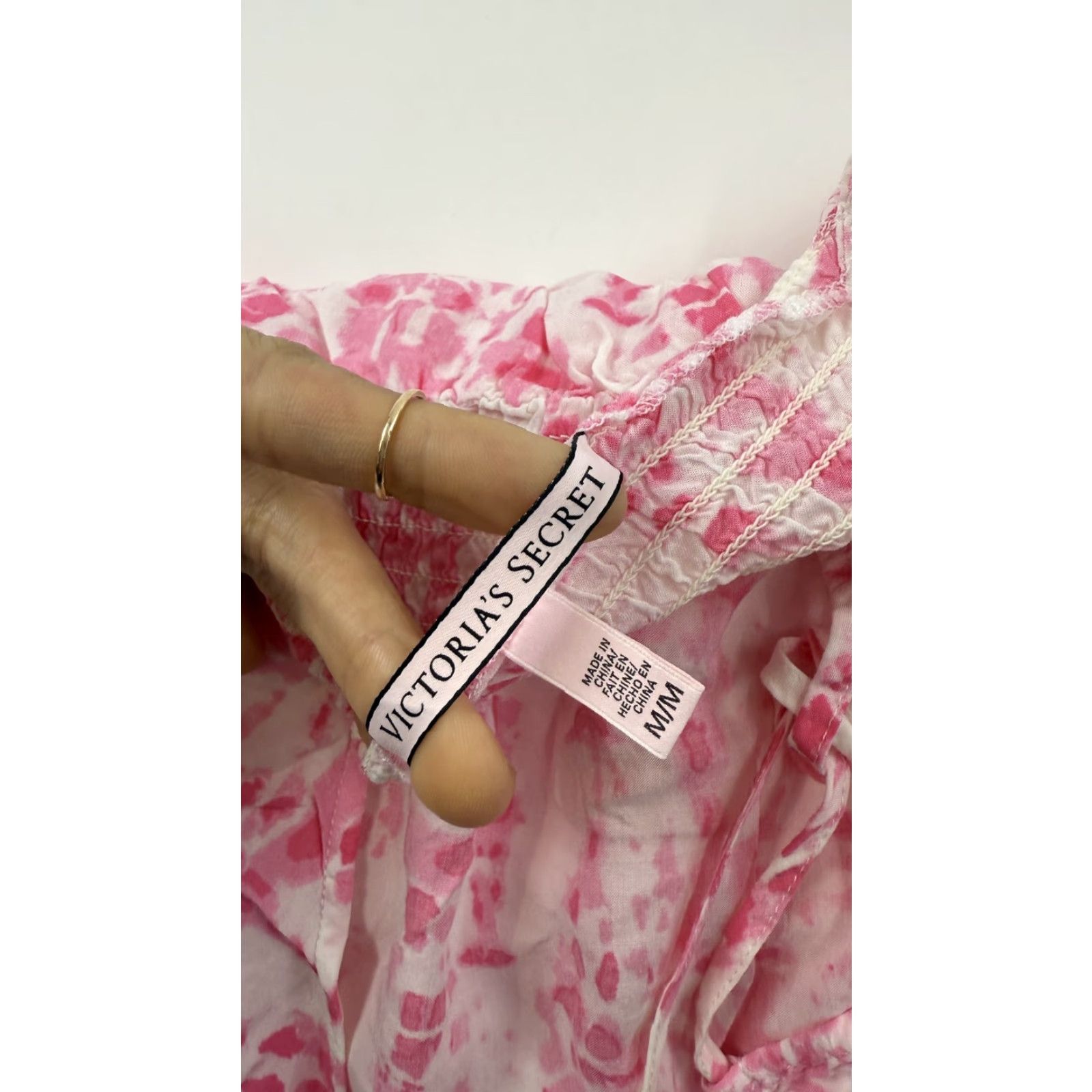 Victoria's Secret Victoria's Secret Dress Womens Medium Pink Tie Dye Halter Smocked Waist Beach Summer Casual Size M / US 6-8 / IT 42-44 - 6 Thumbnail