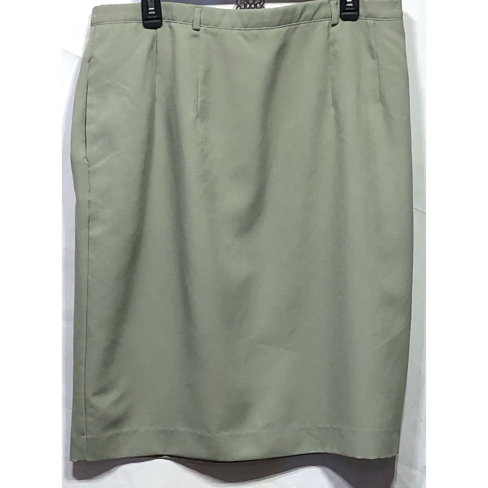 Vintage Liz Baker Straight Midi Skirt 18W Green Slit Pockets 36"W 36"W Career Office Women Skirt 18W Green XS? Size 40" / US 18 - 2 Thumbnail