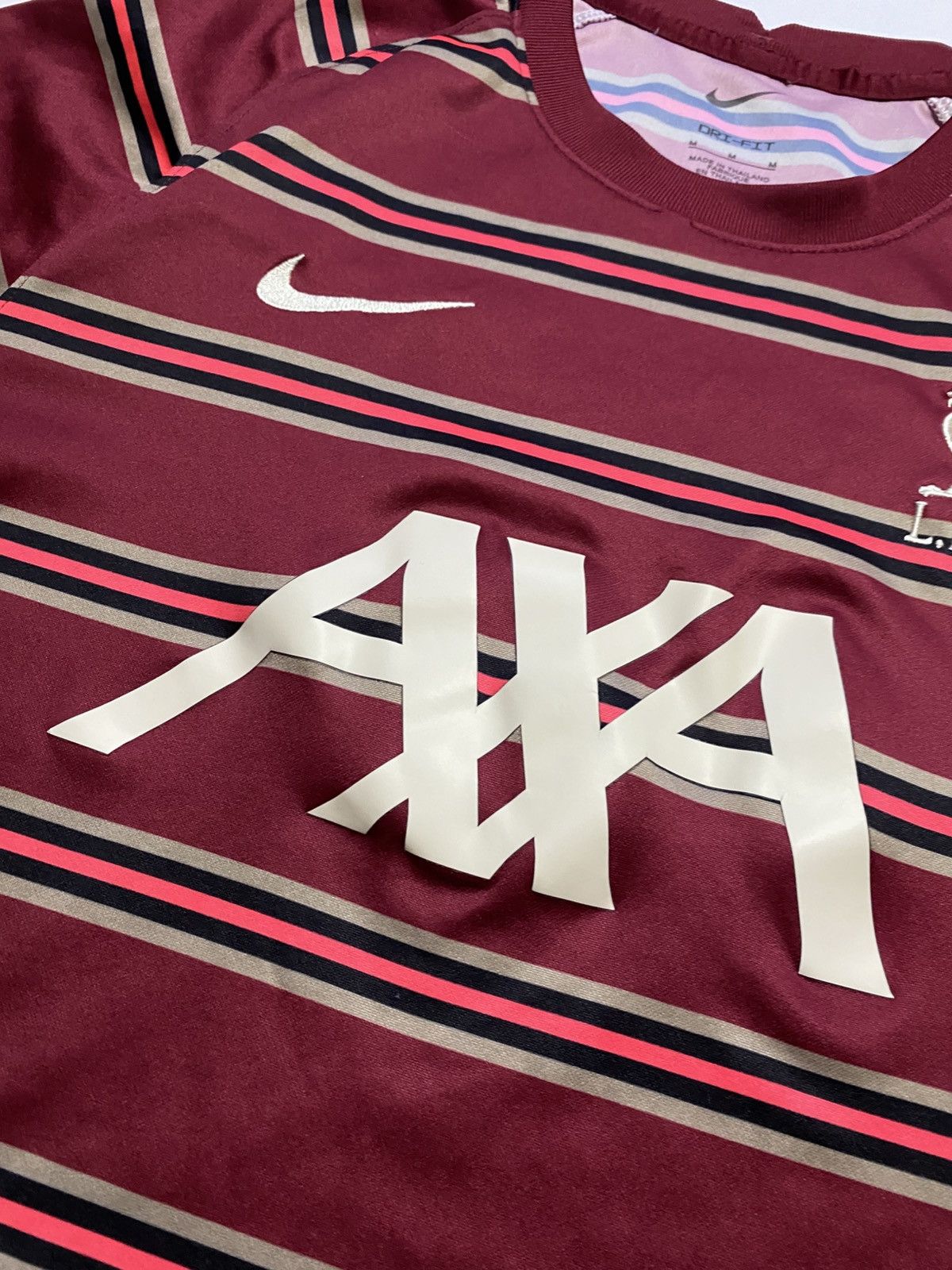 Nike Nike Liverpool 2021/22 Pre-Match football y2k t shirt Size US M / EU 48-50 / 2 - 6 Thumbnail