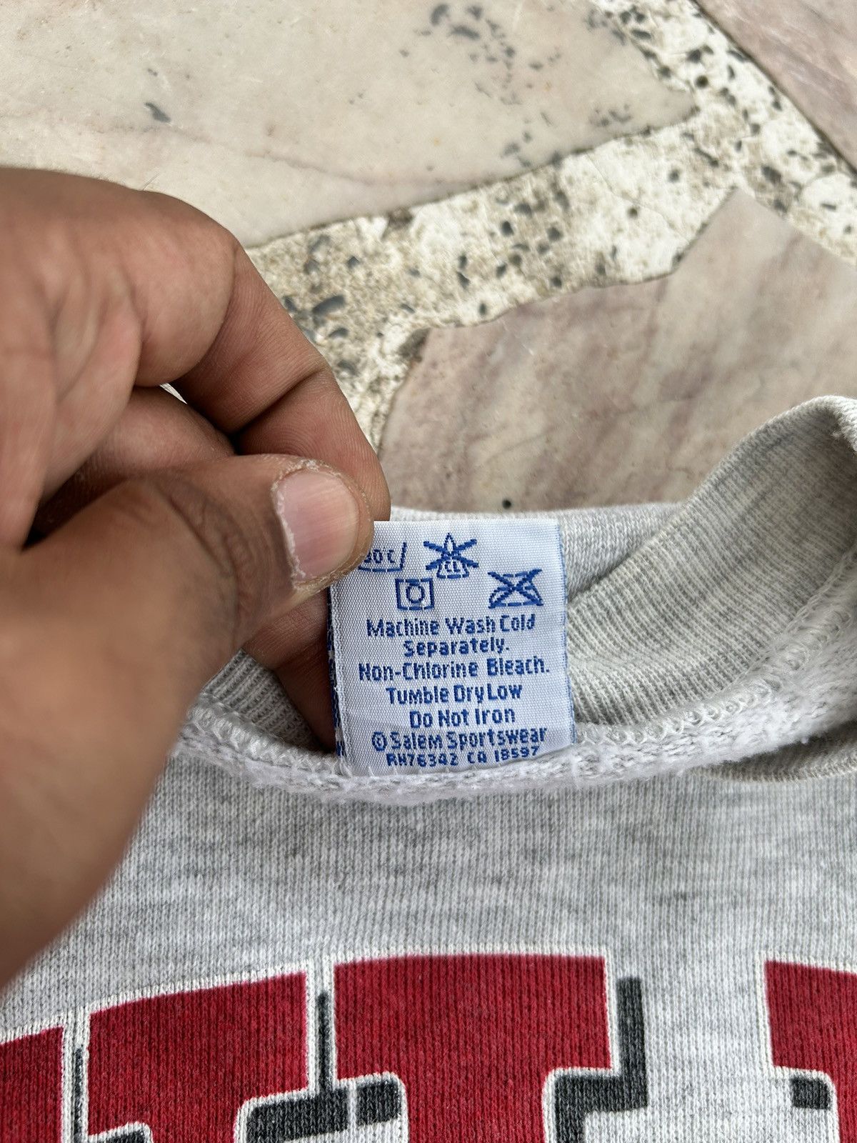 Salem Sportswear Chicago Bulls Sweatshirt Fronthit Vintage Size US L / EU 52-54 / 3 - 12 Thumbnail