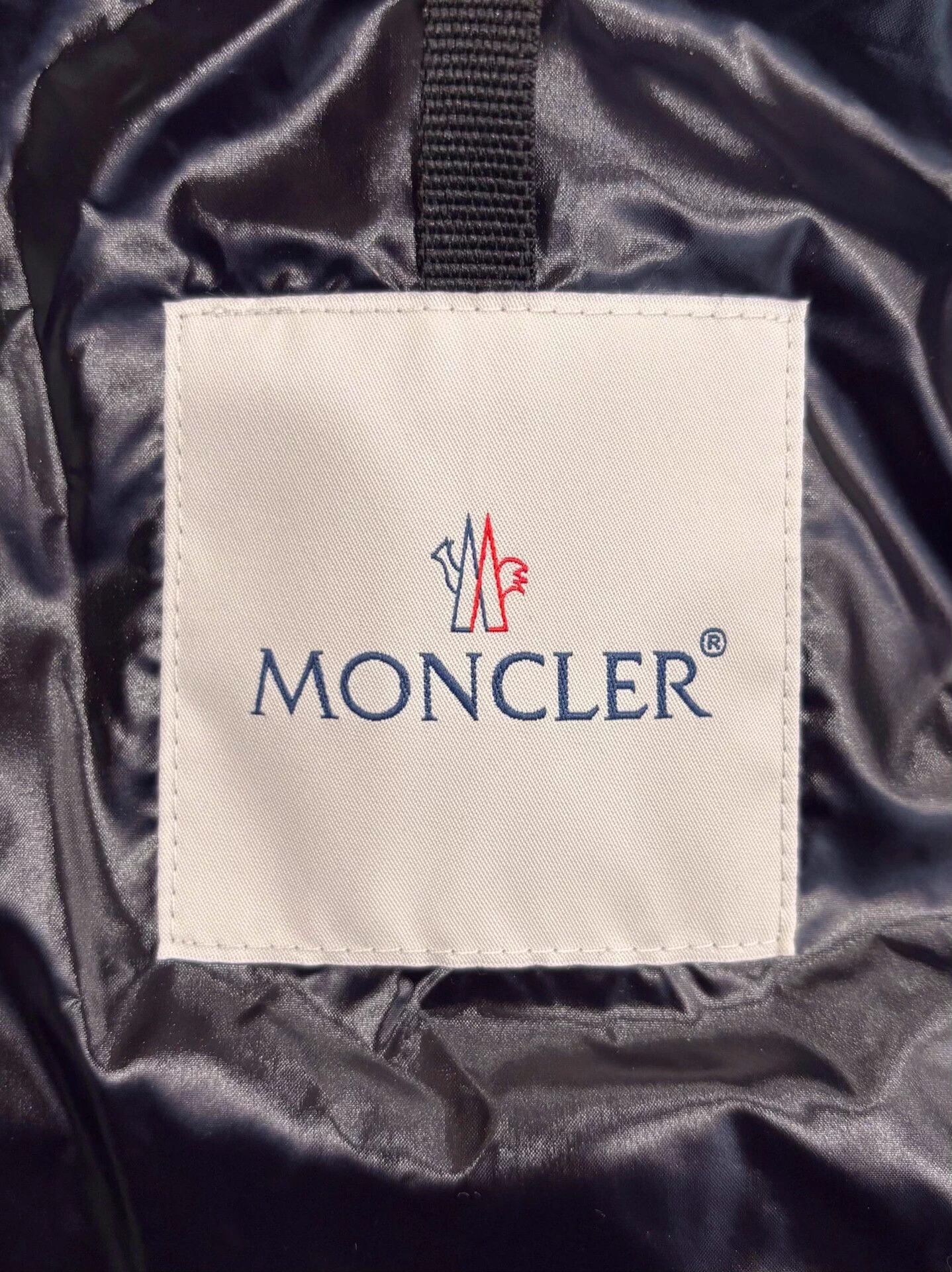 Moncler Moncler Montcla Men's Black Side Logo Puffer Jacket Size US L / EU 52-54 / 3 - 5 Thumbnail
