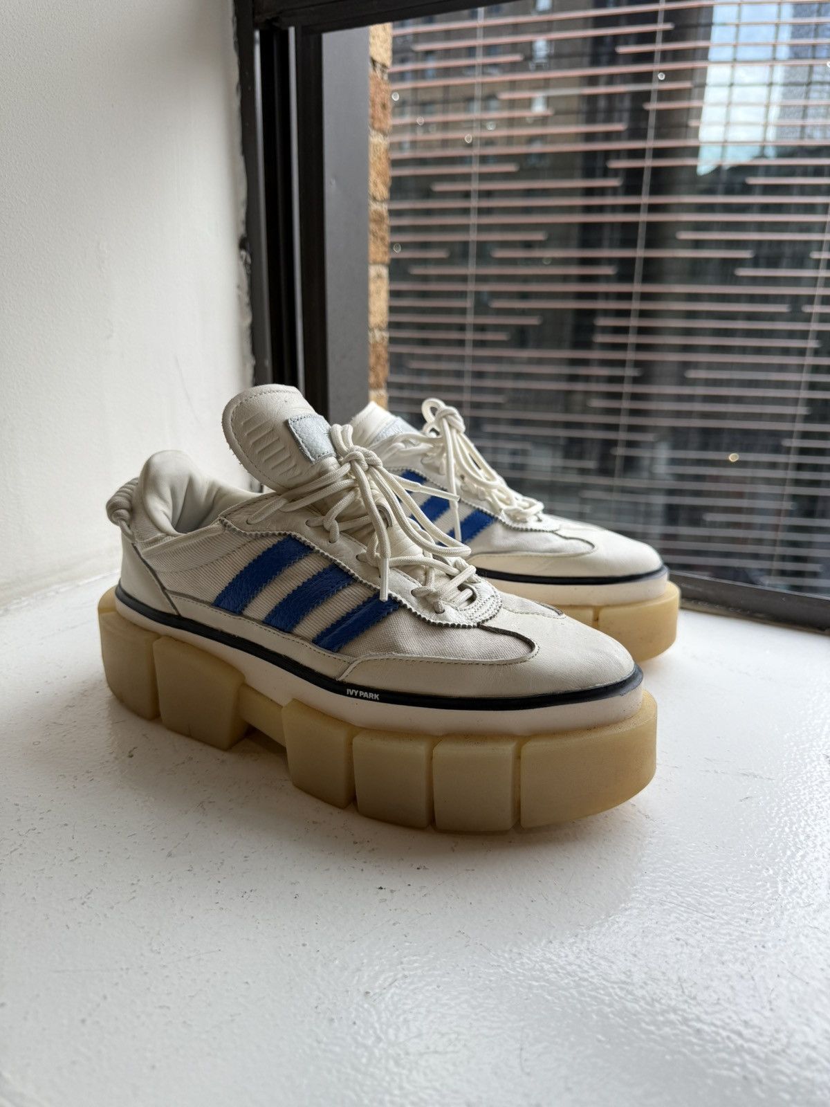 Adidas × Ivy Park Ivy Park x Adidas Super Sleek Chunky Sneaker Size US 9.5 / EU 42-43 - 2 Thumbnail