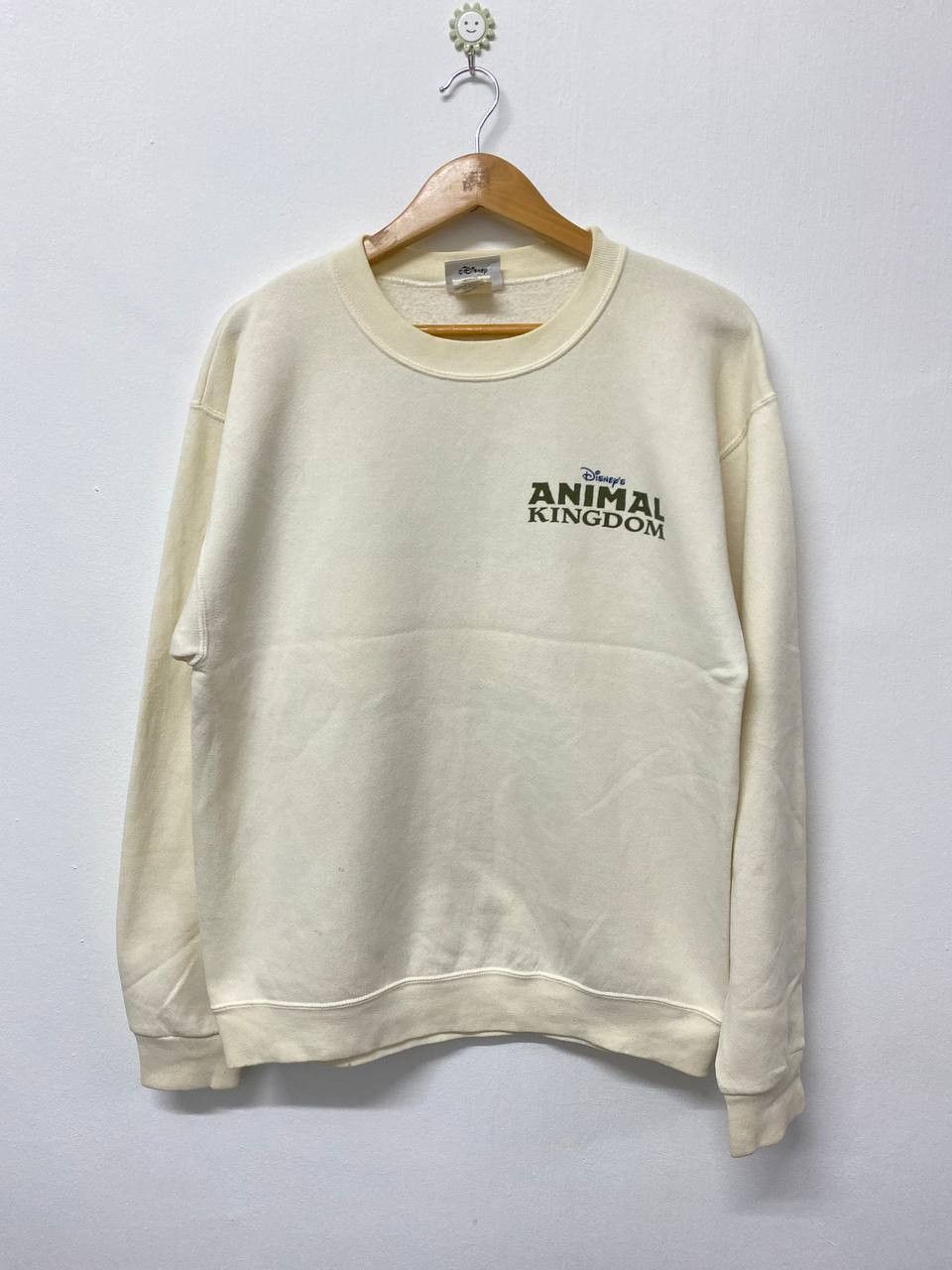 Disney vintage disney animal kingdom movie sweatshirt nice design Size US M / EU 48-50 / 2 - 2 Thumbnail
