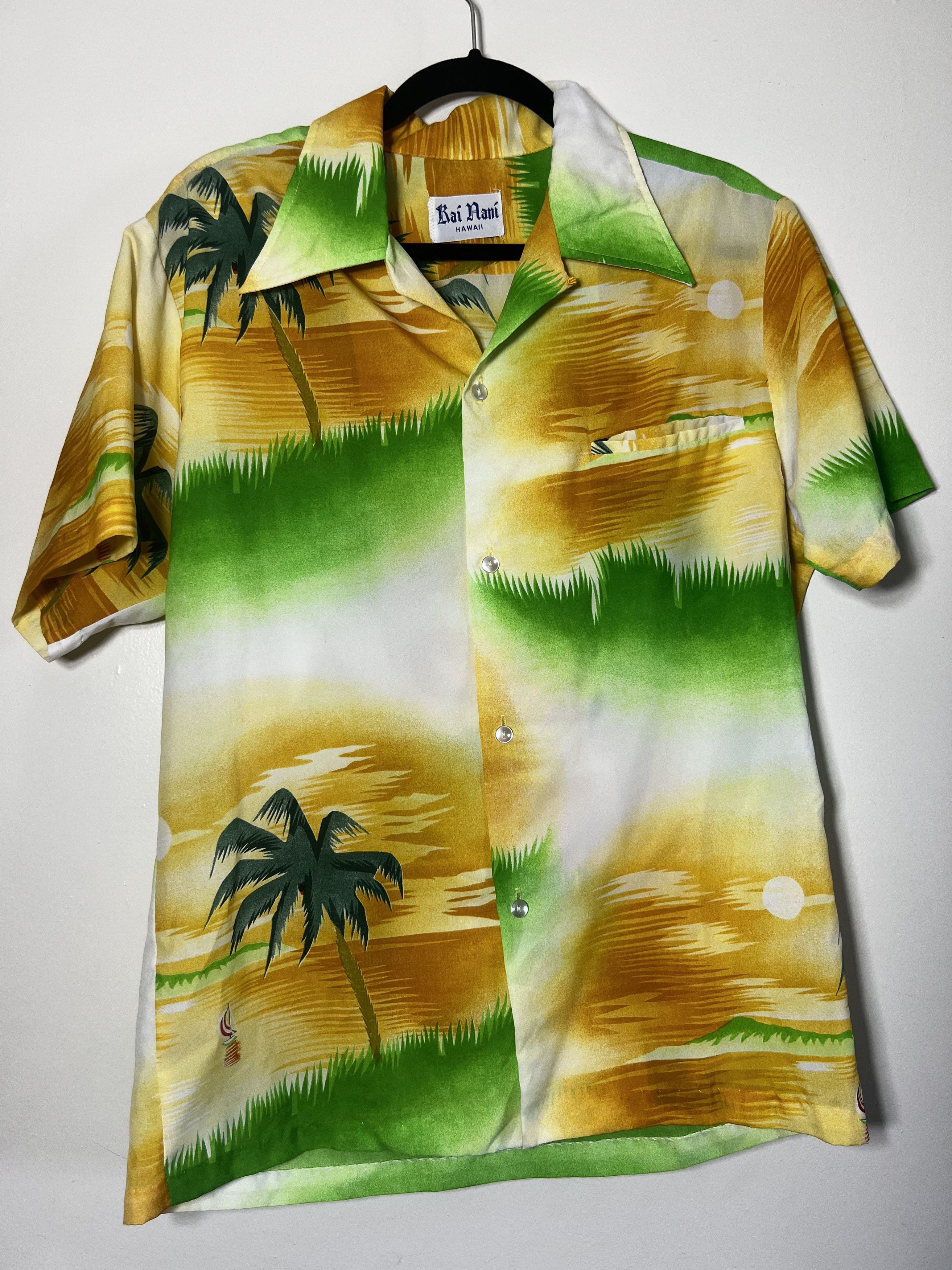 Other Vintage Kai Nani Hawaiian Print Island Scene Button Up Shirt Size US M / EU 48-50 / 2 - 1 Thumbnail