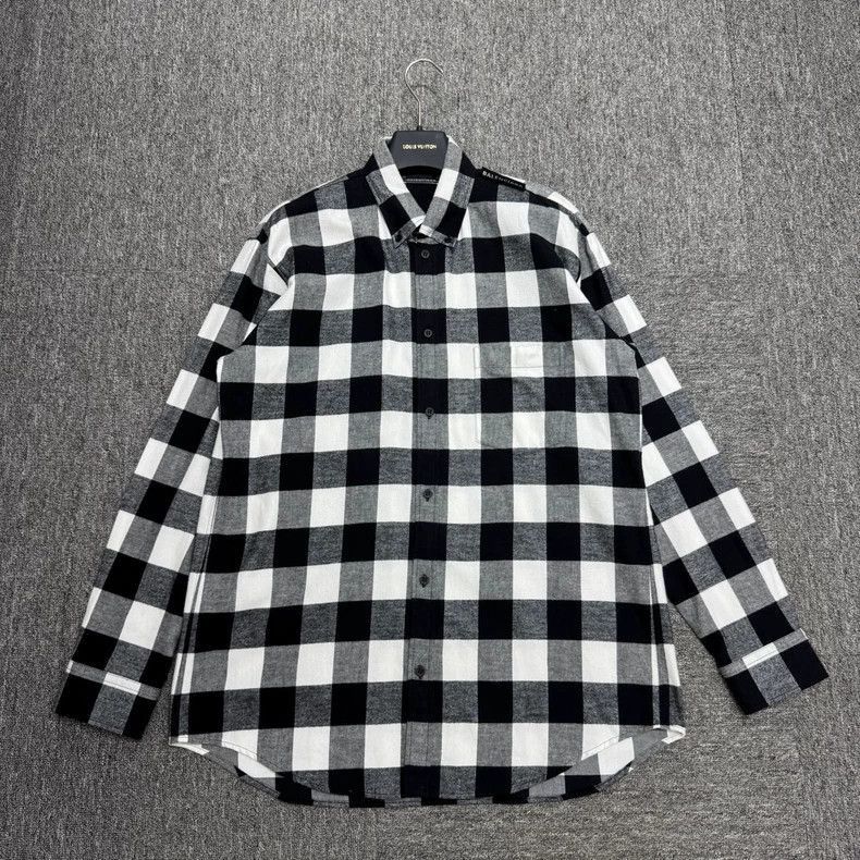 Balenciaga Balenciaga Black and White Checkered Flannel Shirt-2506 Size US S / EU 44-46 / 1 - 1 Thumbnail