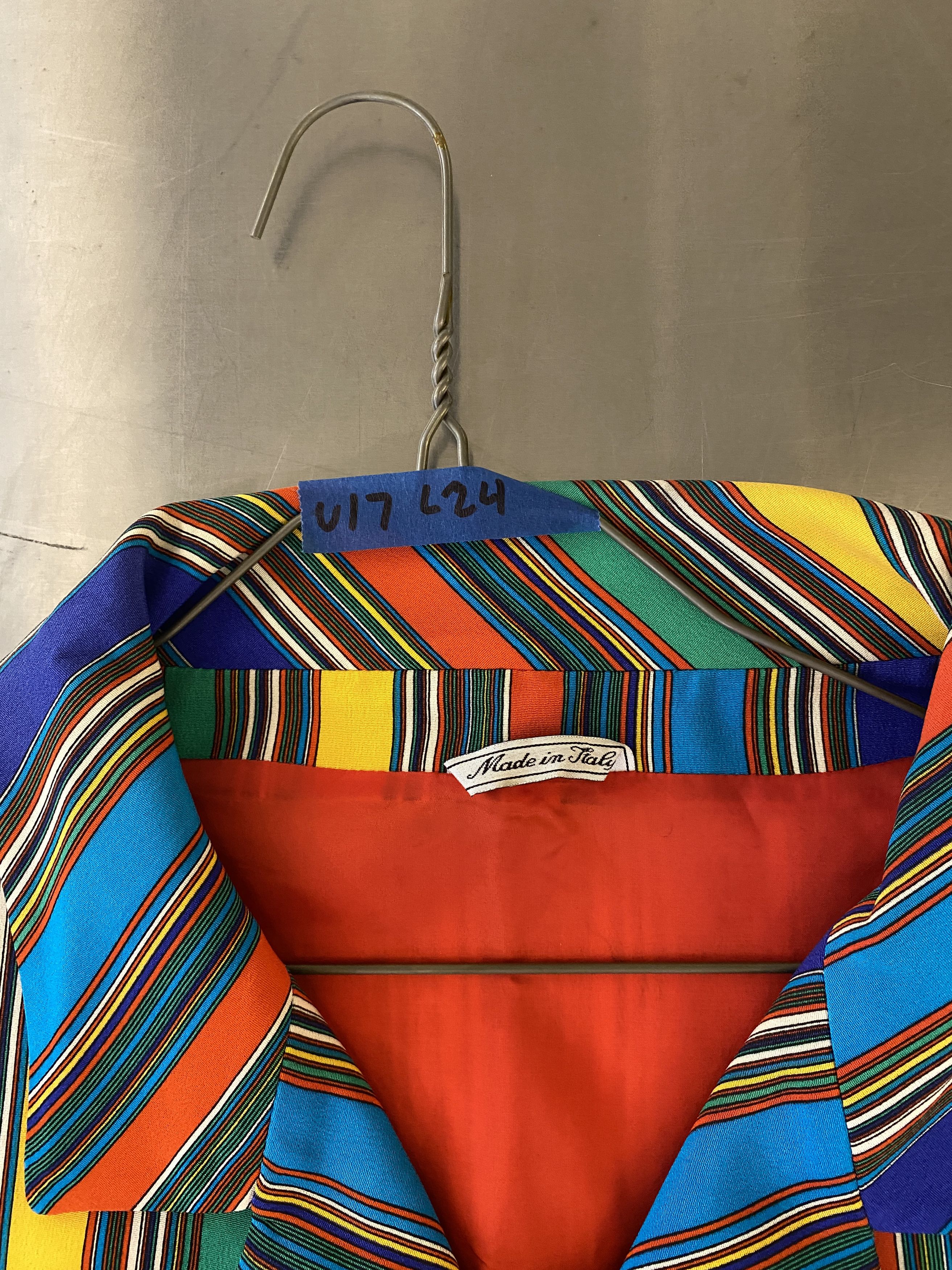 Versace VINTAGE GIANNI VERSACE 1993 MIAMI JACKET Size US XS / EU 42 / 0 - 9 Thumbnail