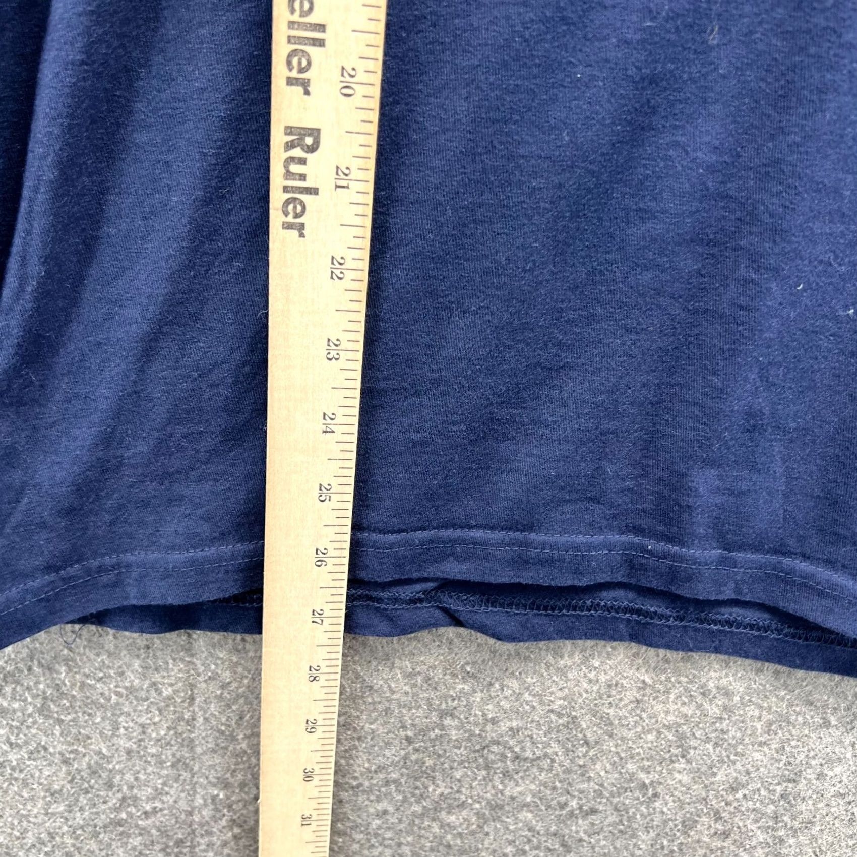 Vans VANS Shirt Mens Small Blue Crewneck Casual Tee Classic Flower Print Skate Shirt Mens Small Blue Crewneck Regular Fit Cotton Logo Vinyl? Size US S / EU 44-46 / 1 - 4 Thumbnail