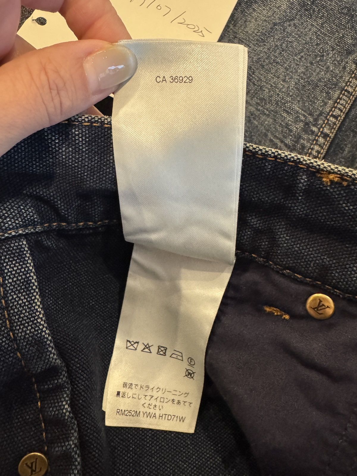 Louis Vuitton Denim Workwear Shorts Size US 33 - 13 Thumbnail