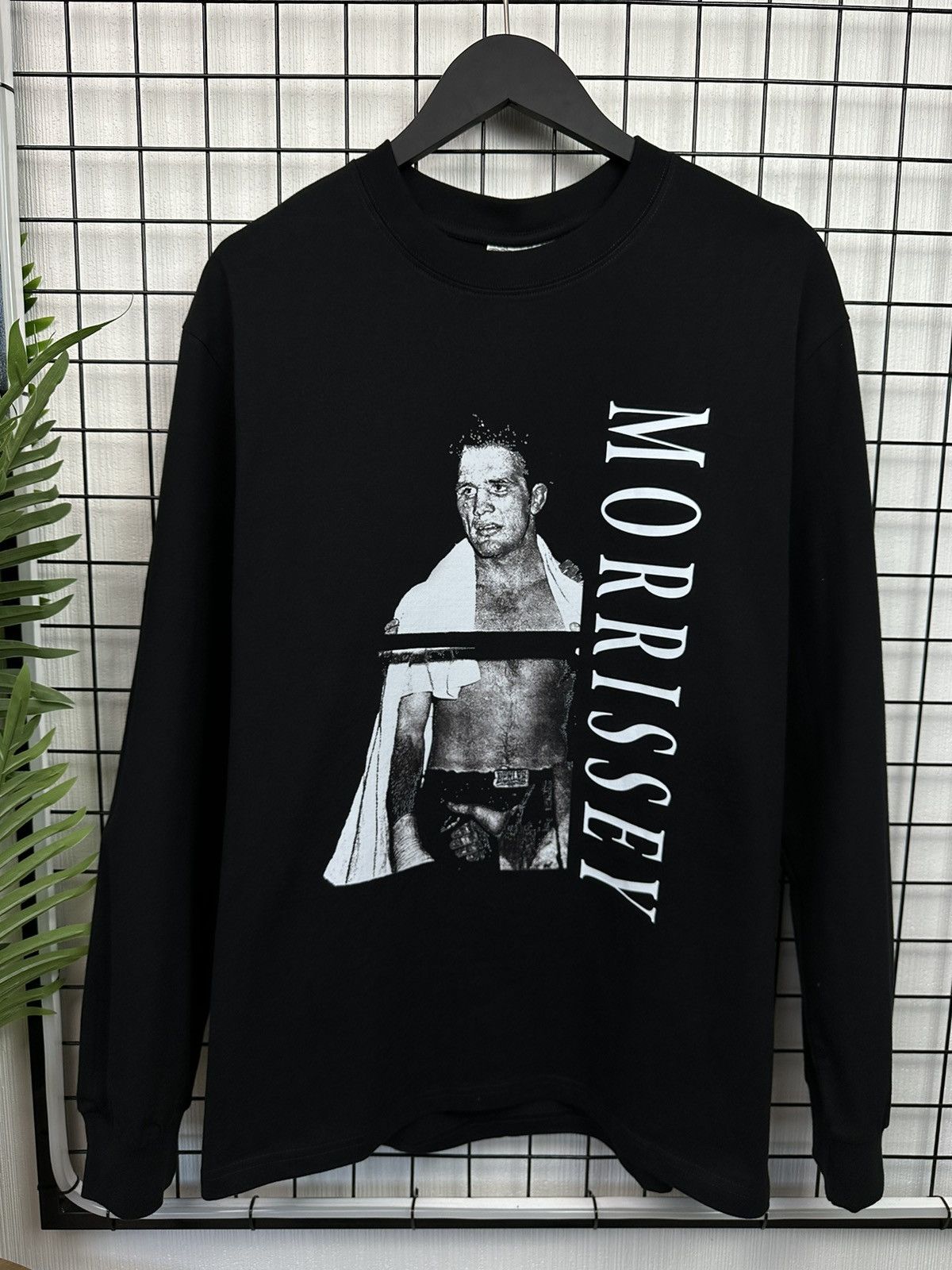 Morrissey × The Smiths Morrissey Band Boxer Long Sleeve Shirt Men Black L Tour tee Size US L / EU 52-54 / 3 - 1 Thumbnail
