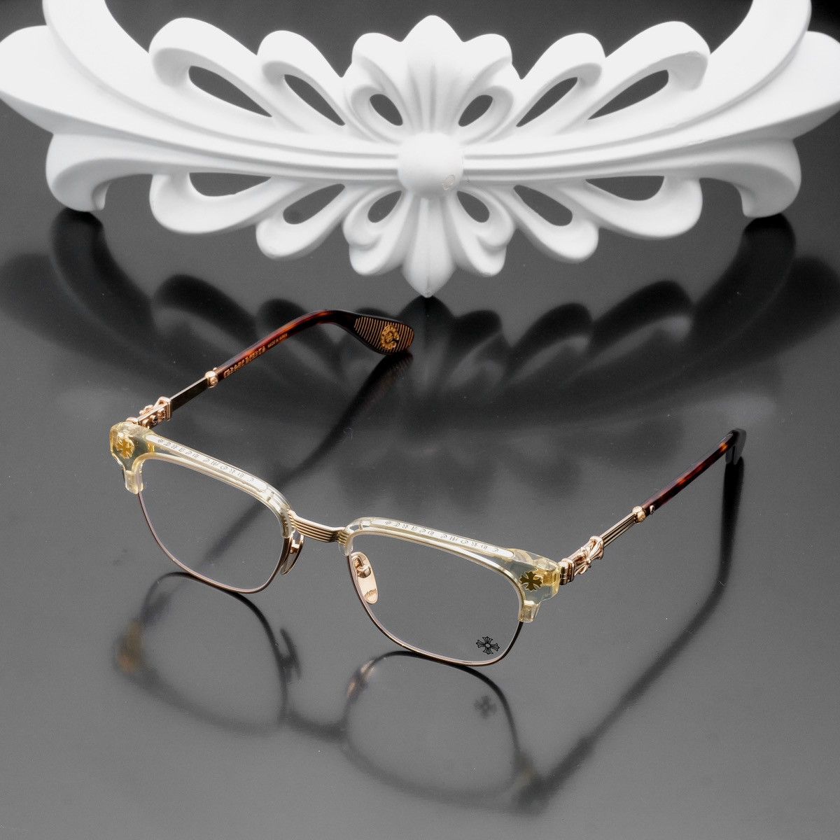 Sunglasses Chrome Hearts Gold in Wood - 34090468