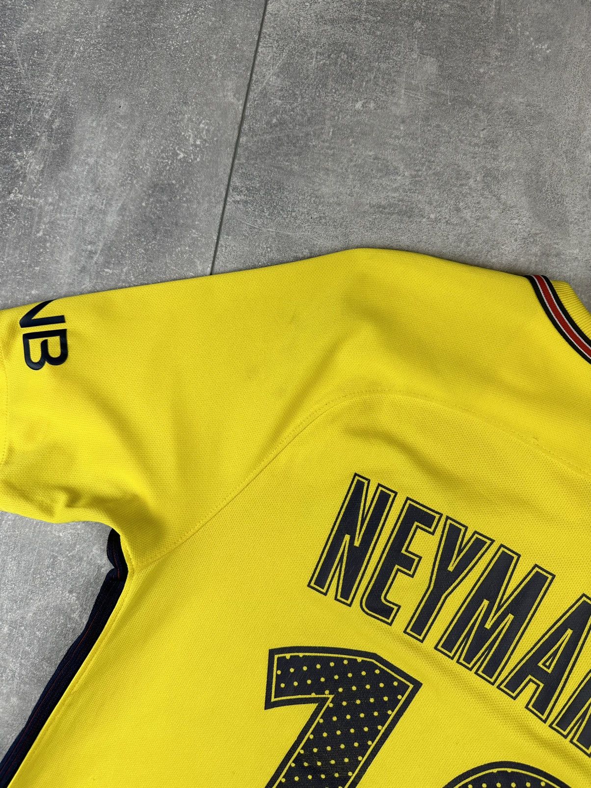 Nike Nike PSG Paris Away 2017/18 Soccer #10Neymar JR Jersey Size US S / EU 44-46 / 1 - 20 Thumbnail