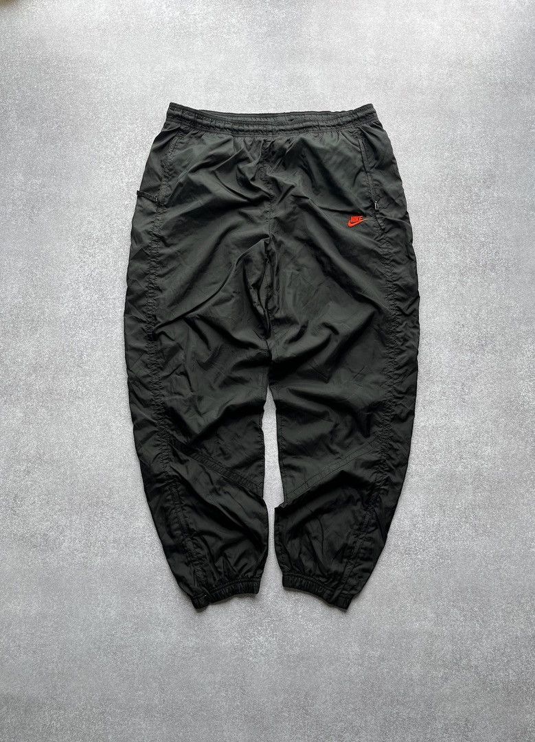Nike × Vintage Vintage Nike Swoosh Baggy Nylon Trackpants Y2K XL Size US 36 / EU 52 - 2 Thumbnail
