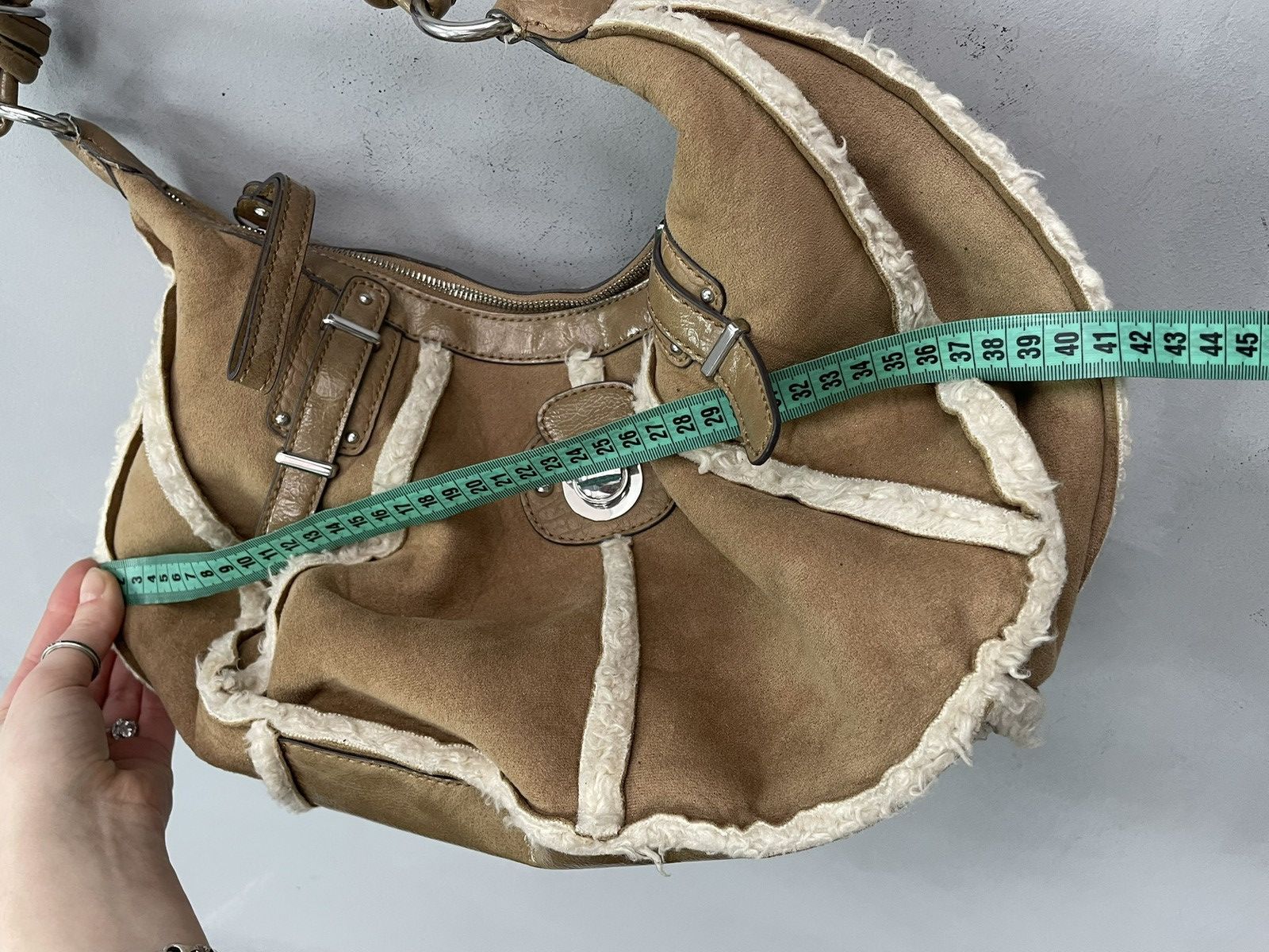 Guess Vintage Guess fashion hand bag fashion hype y2k Size ONE SIZE - 17 Thumbnail