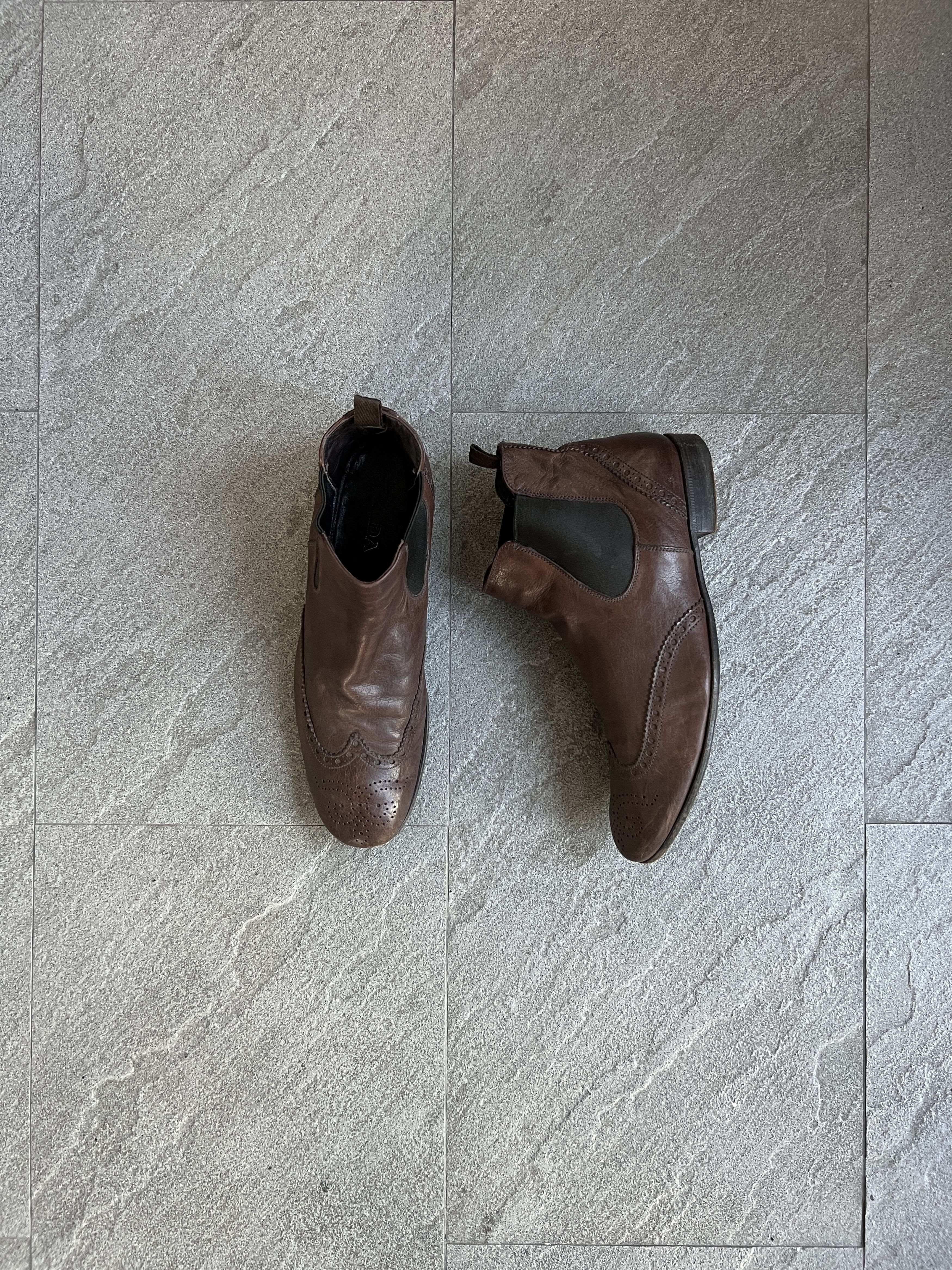 Prada Prada Milano Brown Wingtip Chelsea Boots Size 7.5 Size US 7.5 / EU 40-41 - 2 Thumbnail