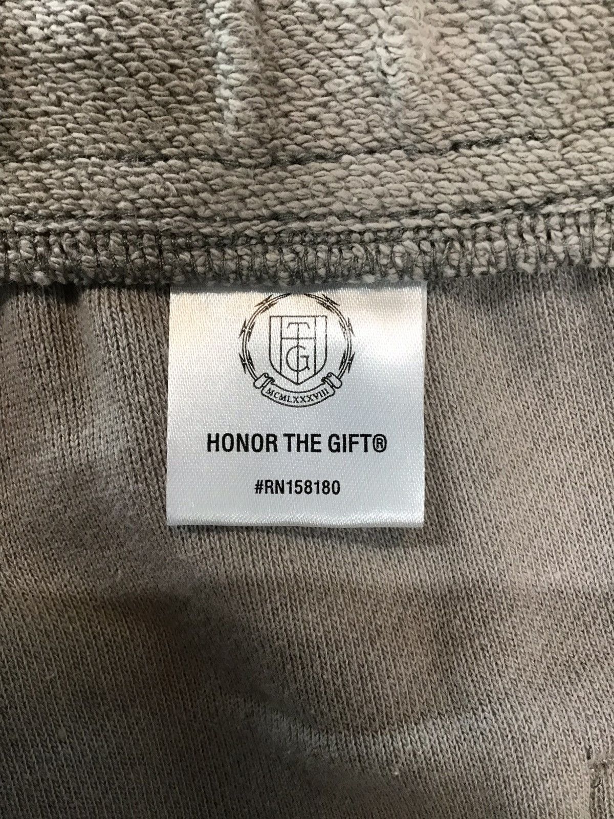 Honor the Gift HONOR THE GIFT BLOCK PARTY REVERSE TERRY SHORT Size US 34 / EU 50 - 5 Thumbnail