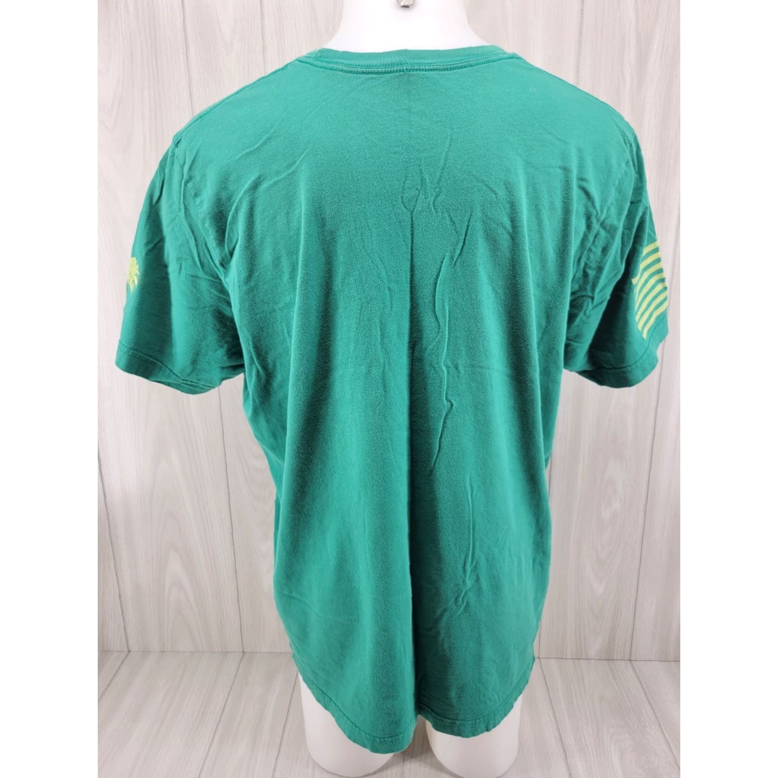 Vintage Grunt Style Battle of the Bulge T Shirt Mens 2XL Green Crew Neck Short Sleeve Graphic Tee Shirt Logo Veterans Patriotic Size US XXL / EU 58 / 5 - 5 Thumbnail