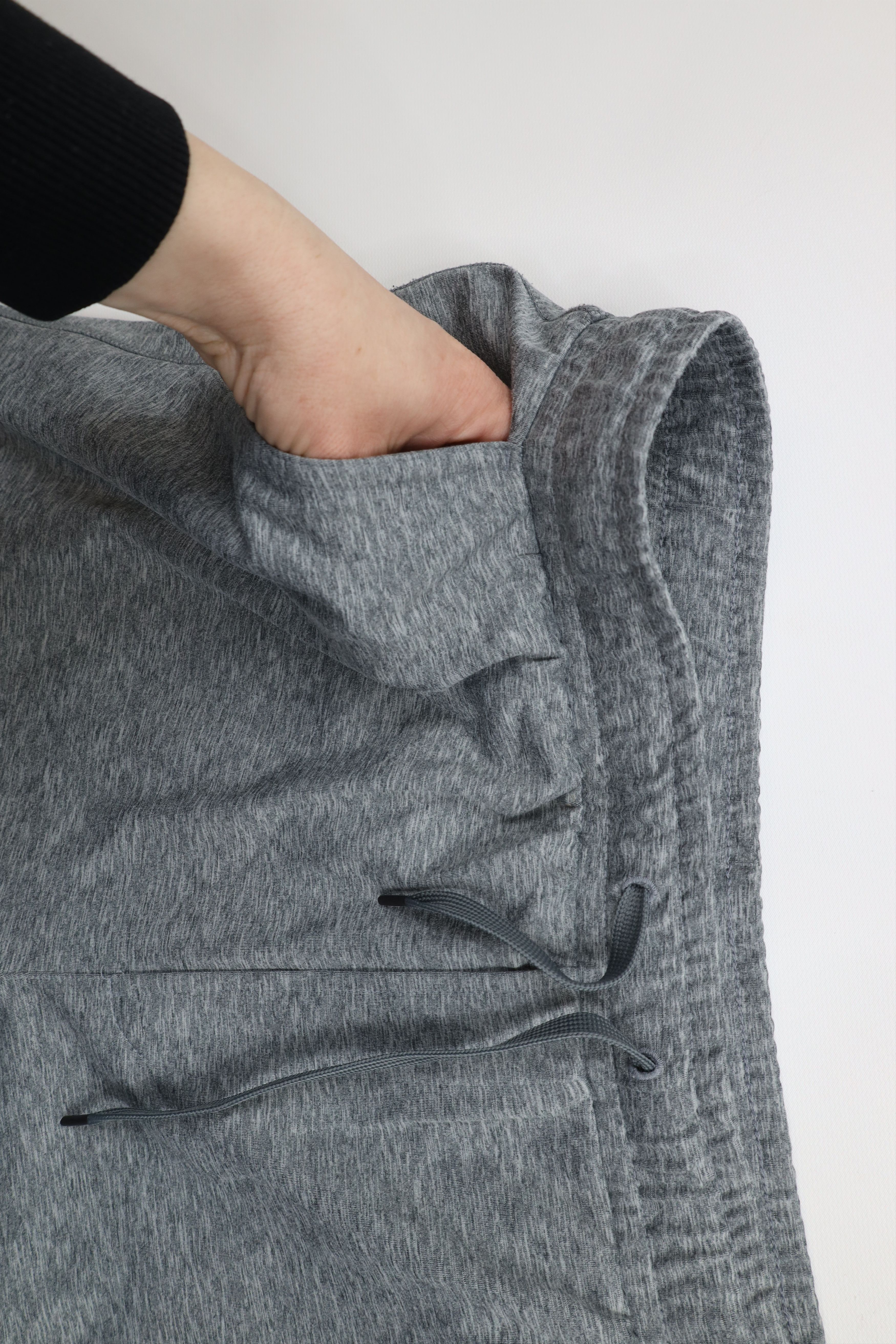 Everlane × Vintage Everlane Distressed Jersey Cuffed Joggers Pants Heather Gray Size US 38 / EU 54 - 6 Thumbnail