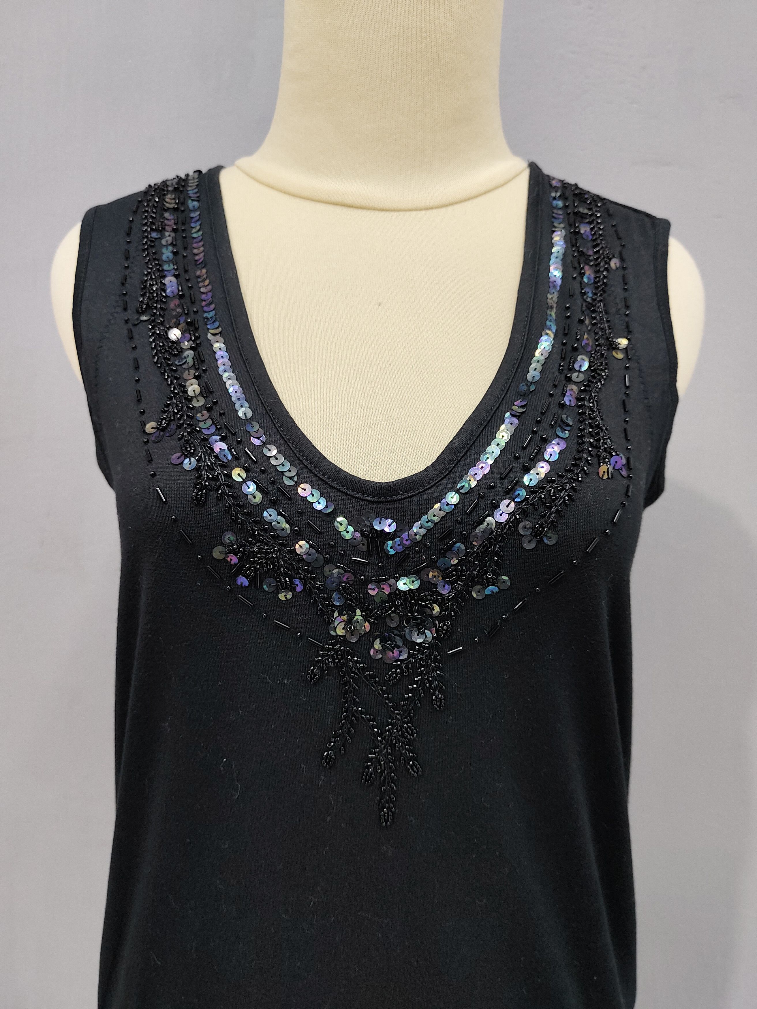 Tsumori Chisato Tsumori Chisato🇯🇵 Sequin Beaded Embroidered Sleeveless Top Size M / US 6-8 / IT 42-44 - 2 Thumbnail