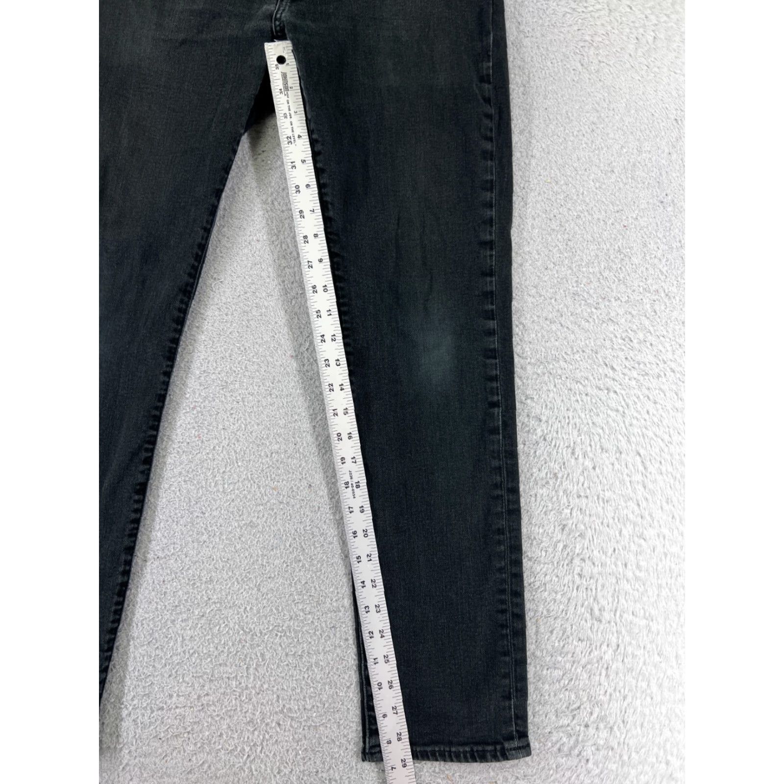 Levi's VINTAGE Levis Jeans 511 Men 30x29 Black Denim Slim Straight 5-Pocket Cotton Blend 30 Side Zip Leather Button Game Size US 33 - 7 Thumbnail