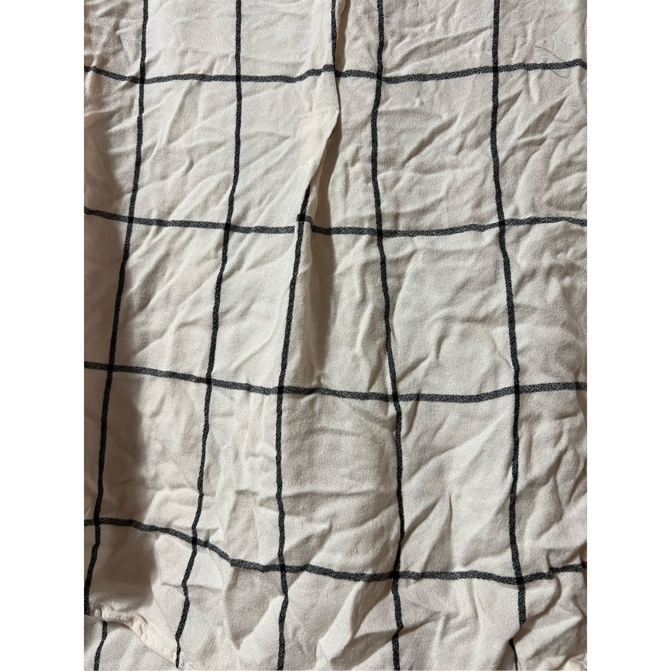 Other Lush White Plaid Woman’s Long Sleeve V-Neck Top Size Medium Size M / US 6-8 / IT 42-44 - 3 Thumbnail