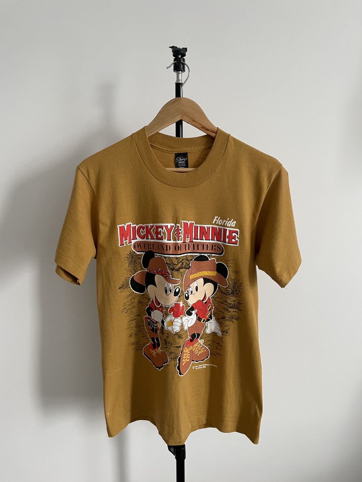 Disney Vintage 80’s Mickey & Minnie Florida Overland Outfitters Tee Size US M / EU 48-50 / 2 - 1 Thumbnail