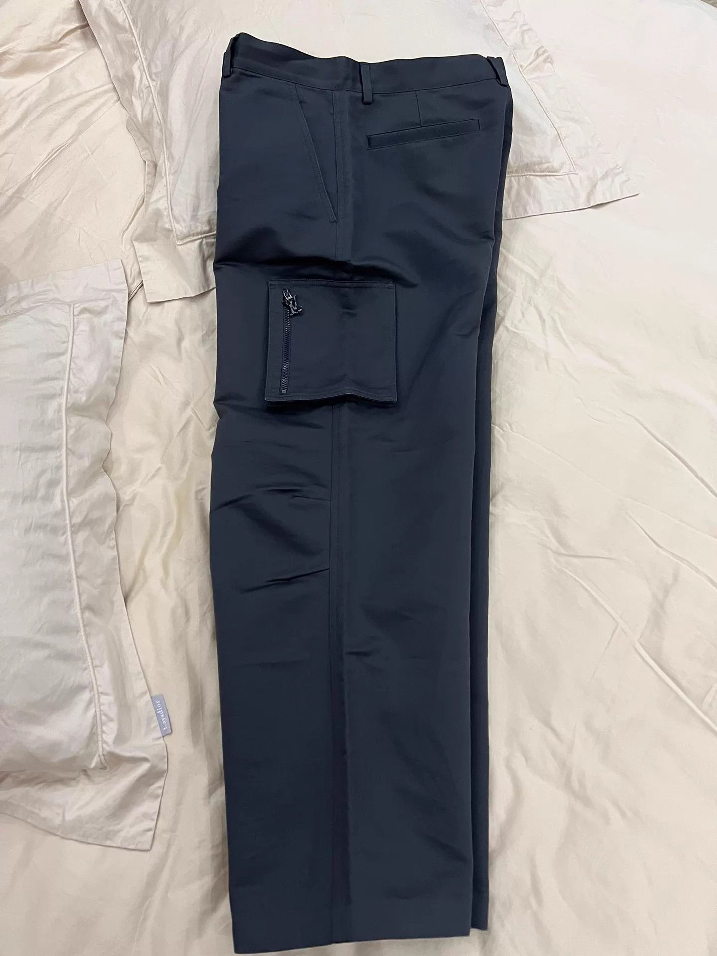 Louis Vuitton LV Runway Loose Workpants L, w/ Luxury Fabric & LV Logo Zip Size US 34 / EU 50 - 3 Thumbnail