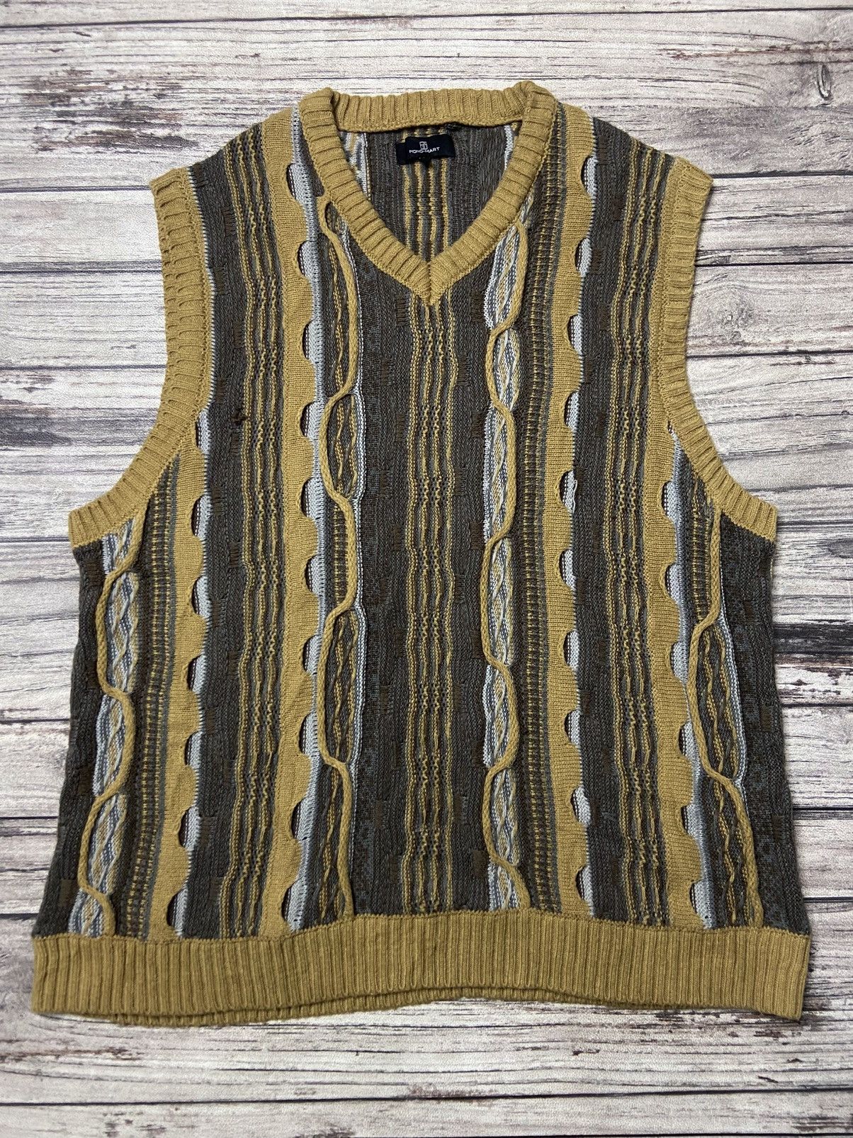 Aran Isles Knitwear × Coogi Rare Coogi Inspired Mono Mart Japan Vest V Neck Knit Size US XL / EU 56 / 4 - 2 Thumbnail