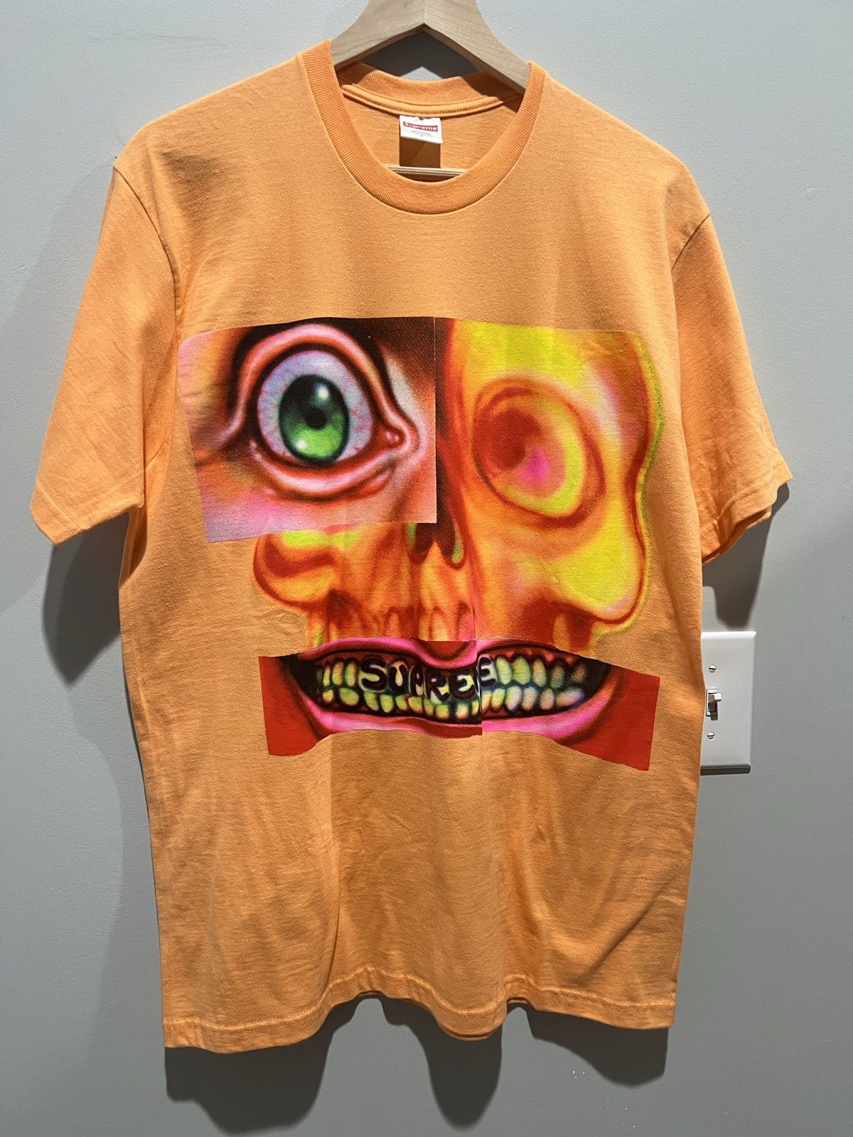 Supreme Supreme Face Tee Peach Size US L / EU 52-54 / 3 - 1 Thumbnail