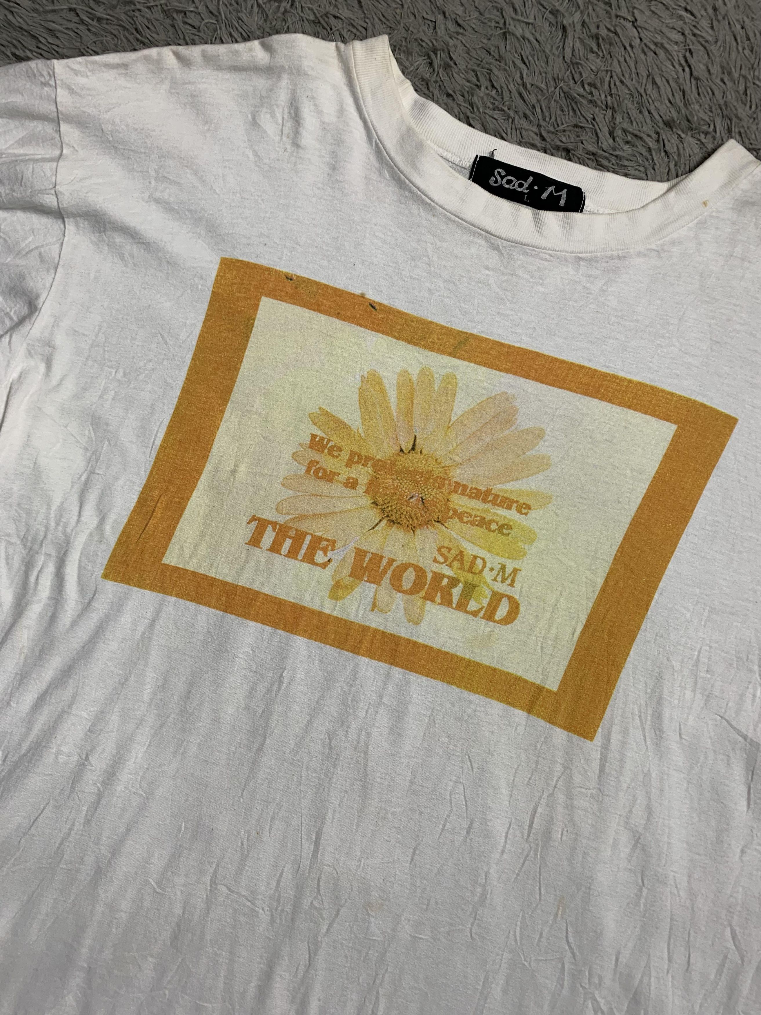 Vintage 80s SAD.M Sun Flowers Tshirt Single Stitch Vintage Size US L / EU 52-54 / 3 - 1 Thumbnail