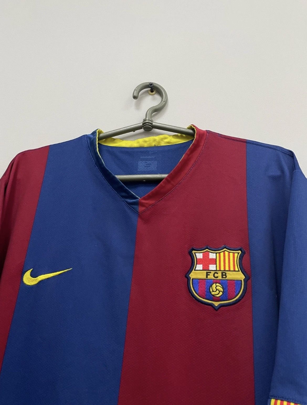 Nike Barcelona 2006/2007 Home Football Shirt Soccer Jersey Nike Size US L / EU 52-54 / 3 - 3 Thumbnail