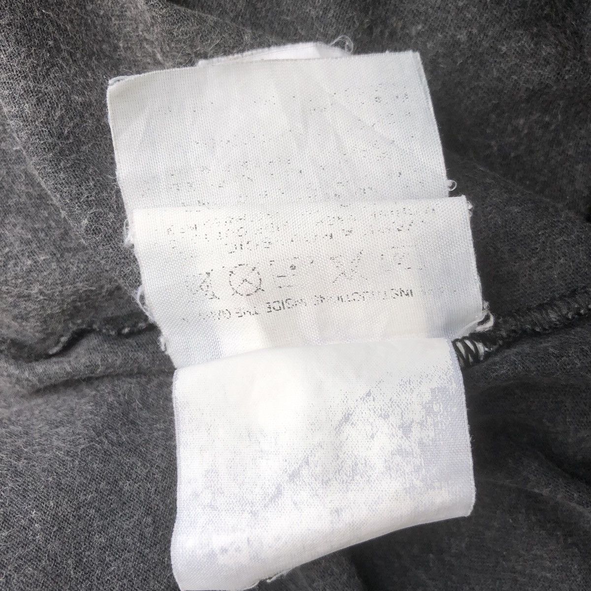 Raf by Raf Simons V Neck Raf By Raf Simons Shirt Size US S / EU 44-46 / 1 - 7 Thumbnail