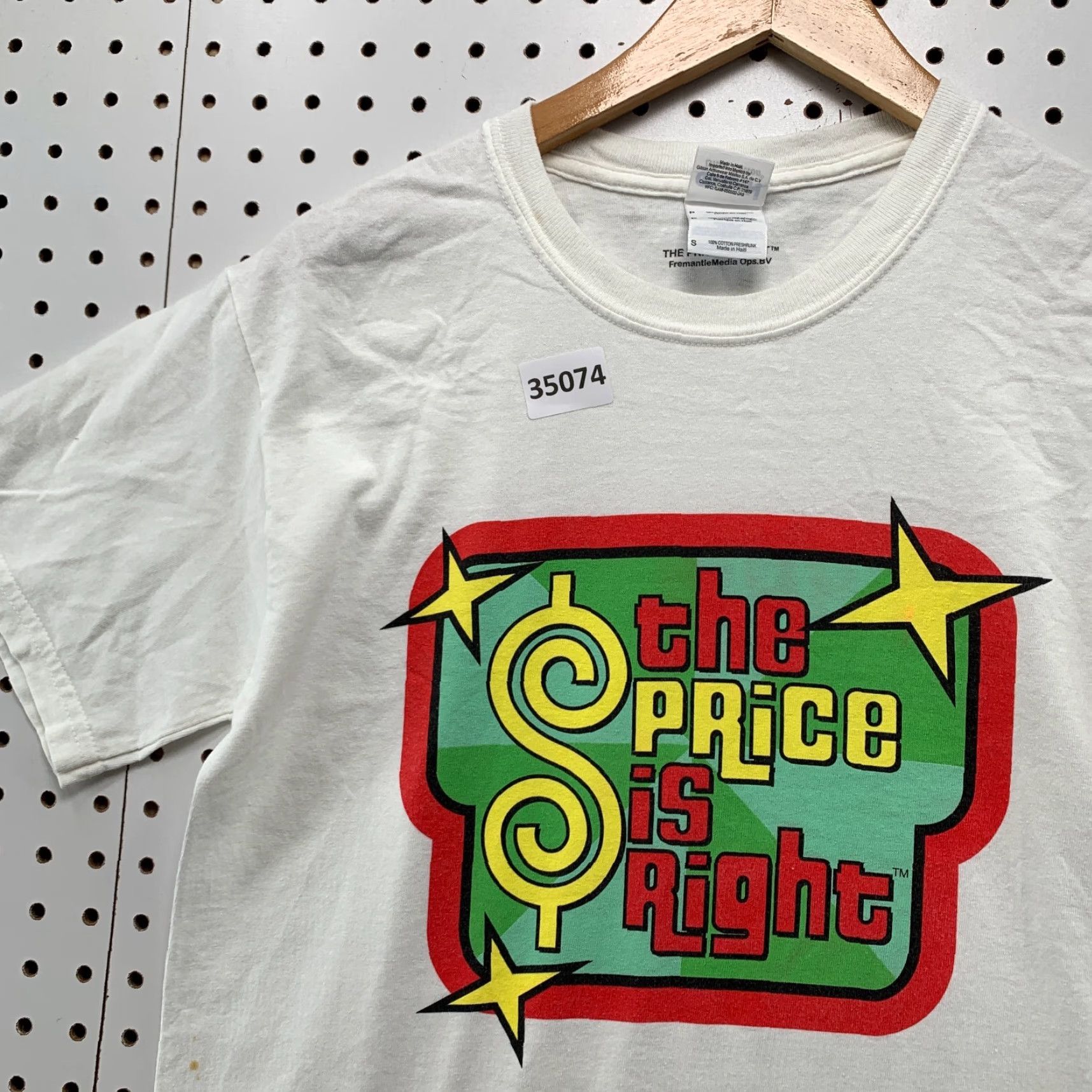 Gildan VINTAGE The Price Is Right Shirt Mens Small White T-Shirt 18x28 TV Game Crew Neck Short Sleeve Mens S White 90s Size US S / EU 44-46 / 1 - 7 Thumbnail