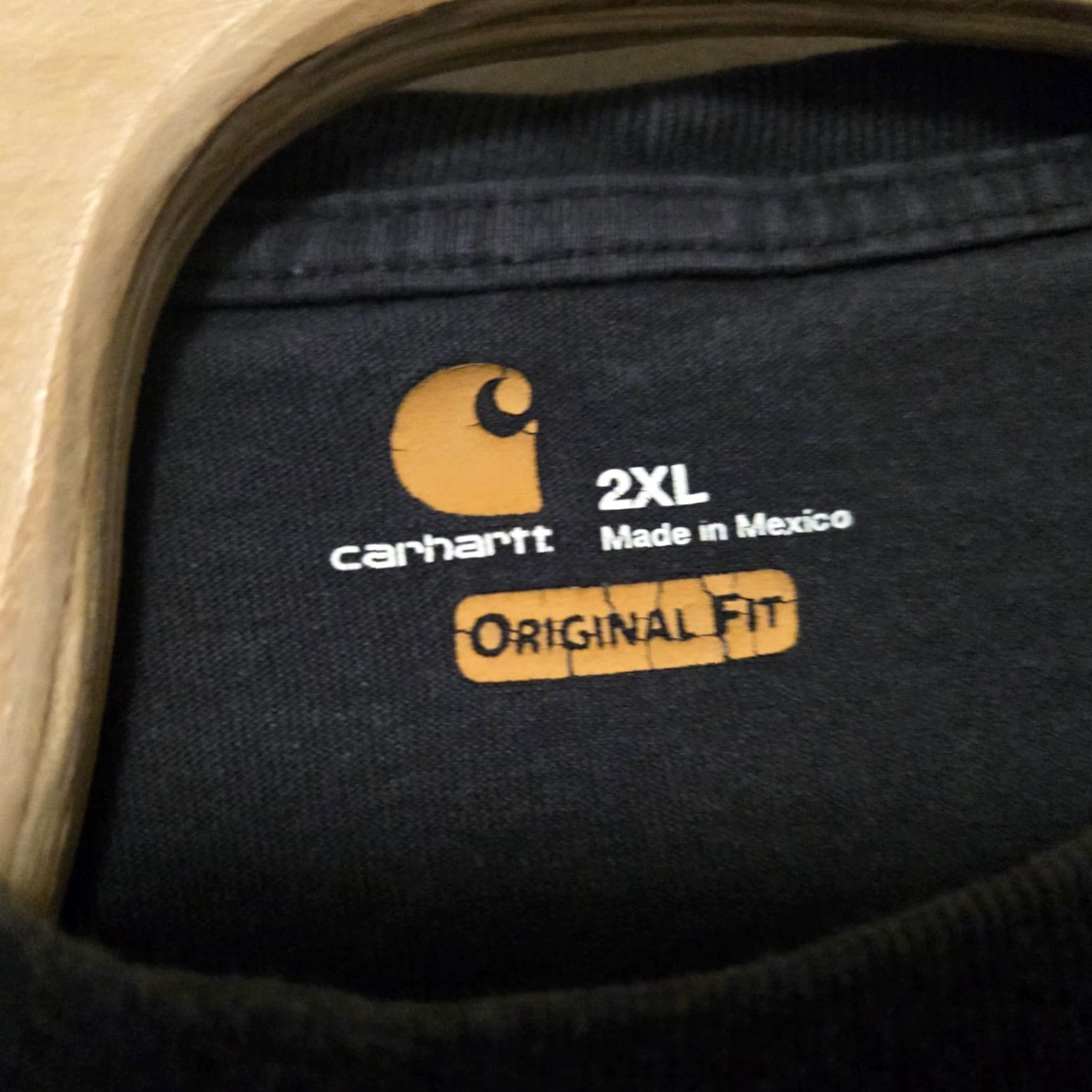 Carhartt VINTAGE Carhartt Original Fit Pocket T-Shirt 2XL Men Black Short Sleeve Tee Pockets THRASHED Size US XXL / EU 58 / 5 - 6 Thumbnail