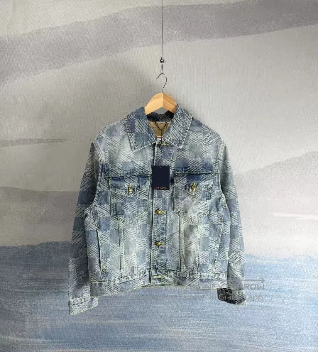 Louis Vuitton louis vuitton checkered denim jacket size 48. Size US L / EU 52-54 / 3 - 1 Thumbnail