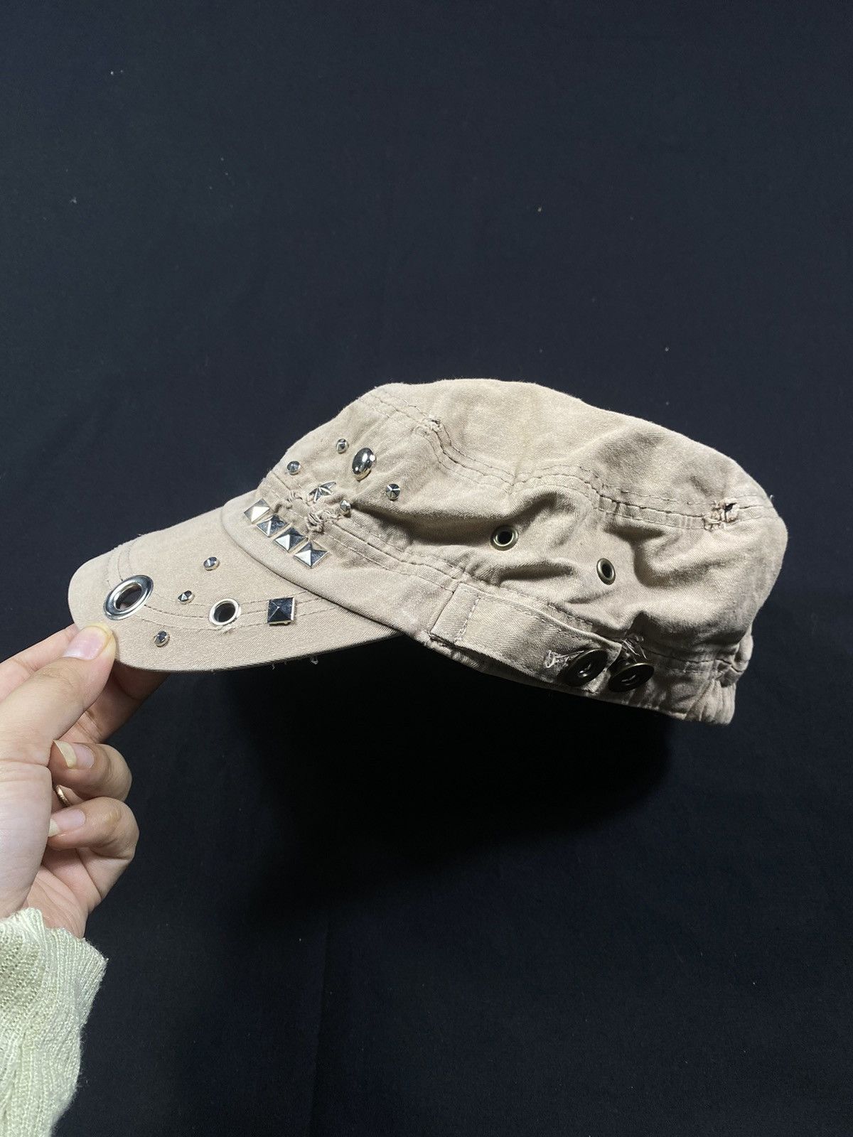 20471120 Distressed Cadet HAT Punk Size ONE SIZE - 3 Thumbnail