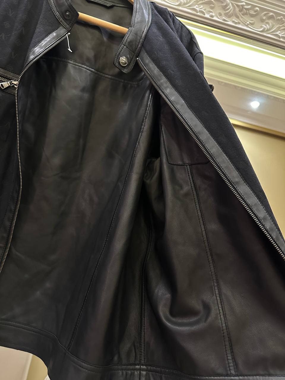 Versace × Vintage Versace Collection Fabric/Leather Jacket Very Rare Size L Size US L / EU 52-54 / 3 - 8 Thumbnail
