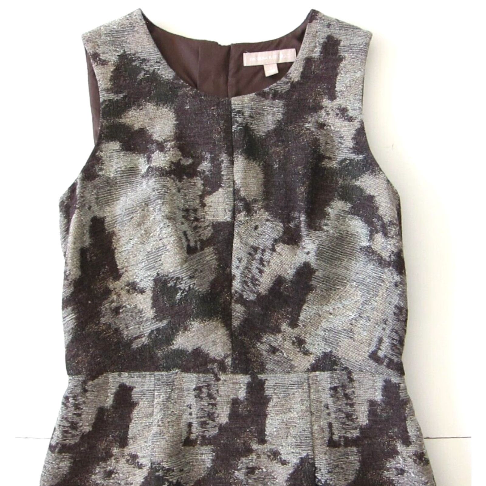 Banana Republic Banana Republic Brown Grey Metallic Gold Camo Sleeveless Empire Sheath Dress 2 Size XS / US 0-2 / IT 36-38 - 6 Thumbnail